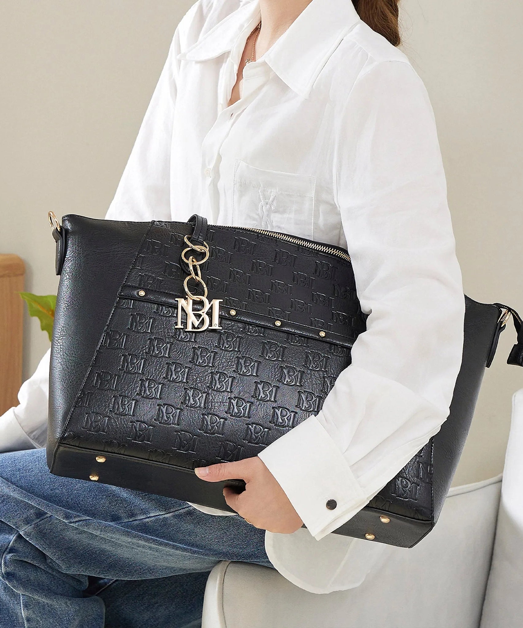 Caroline Weekender Reisetasche aus veganem Leder mit Monogramm