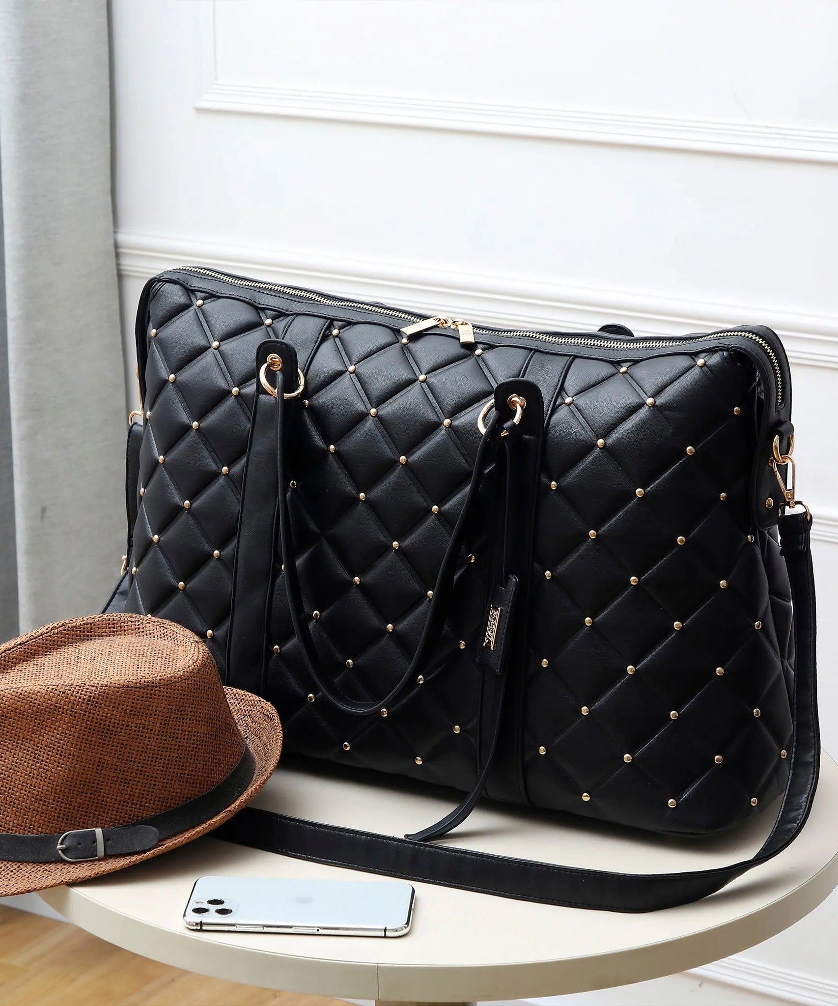 Diamantgesteppte vegane Leder-Weekender-Tasche