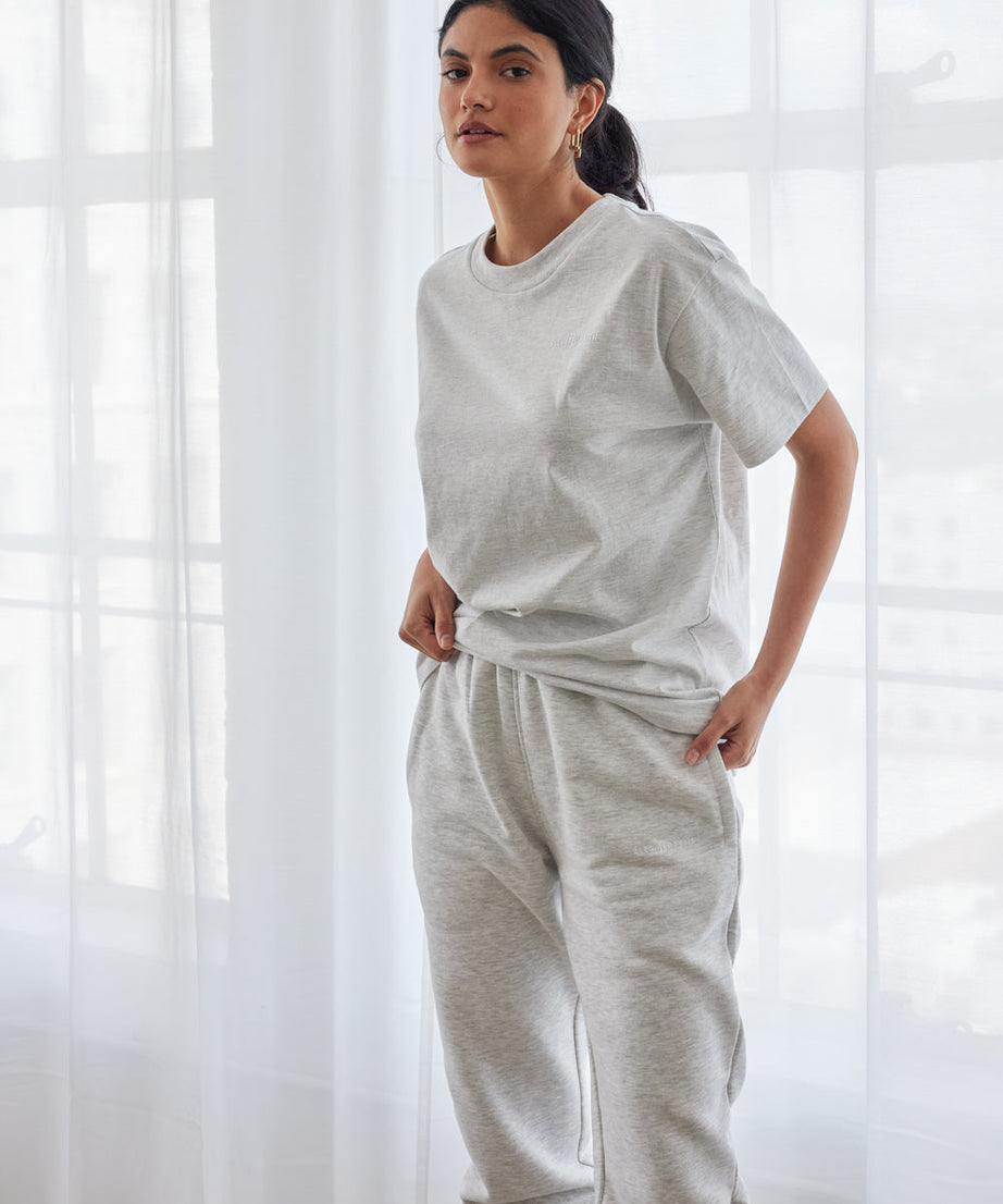 Basics Cloud Grey Unisex Tee
