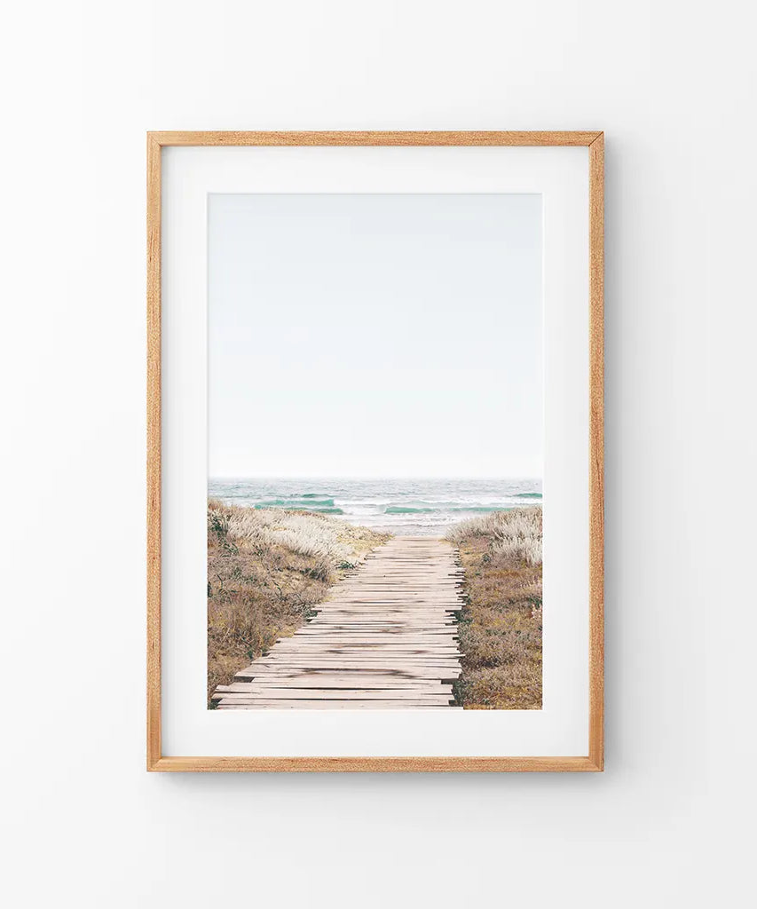 Beige Strandweg Wanddekoration. Moderner Boho-Druck