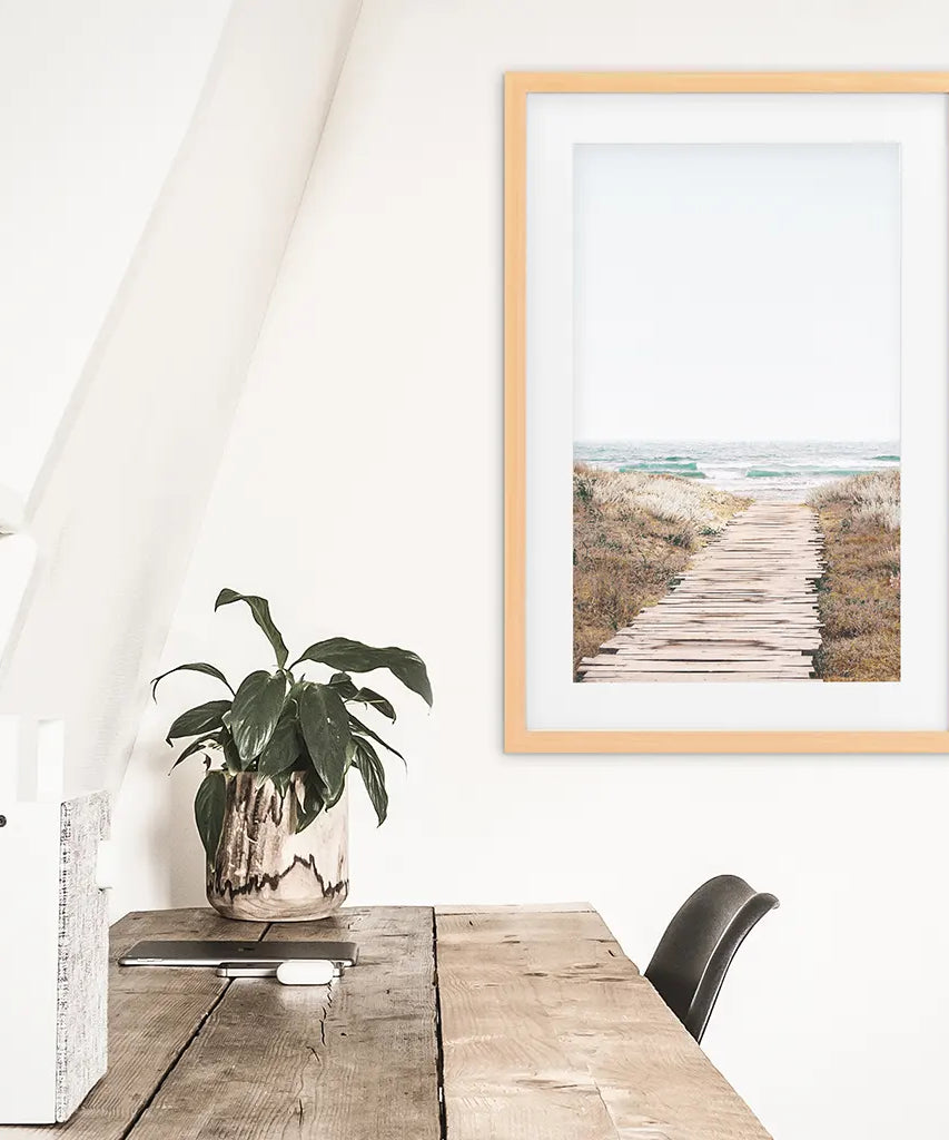 Beige Strandweg Wanddekoration. Moderner Boho-Druck