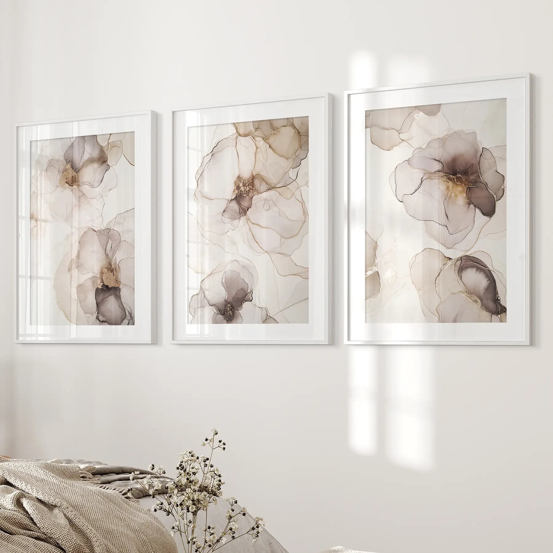 Florale Aquarell-Abstraktion. Modernes 3-teiliges Wanddekor