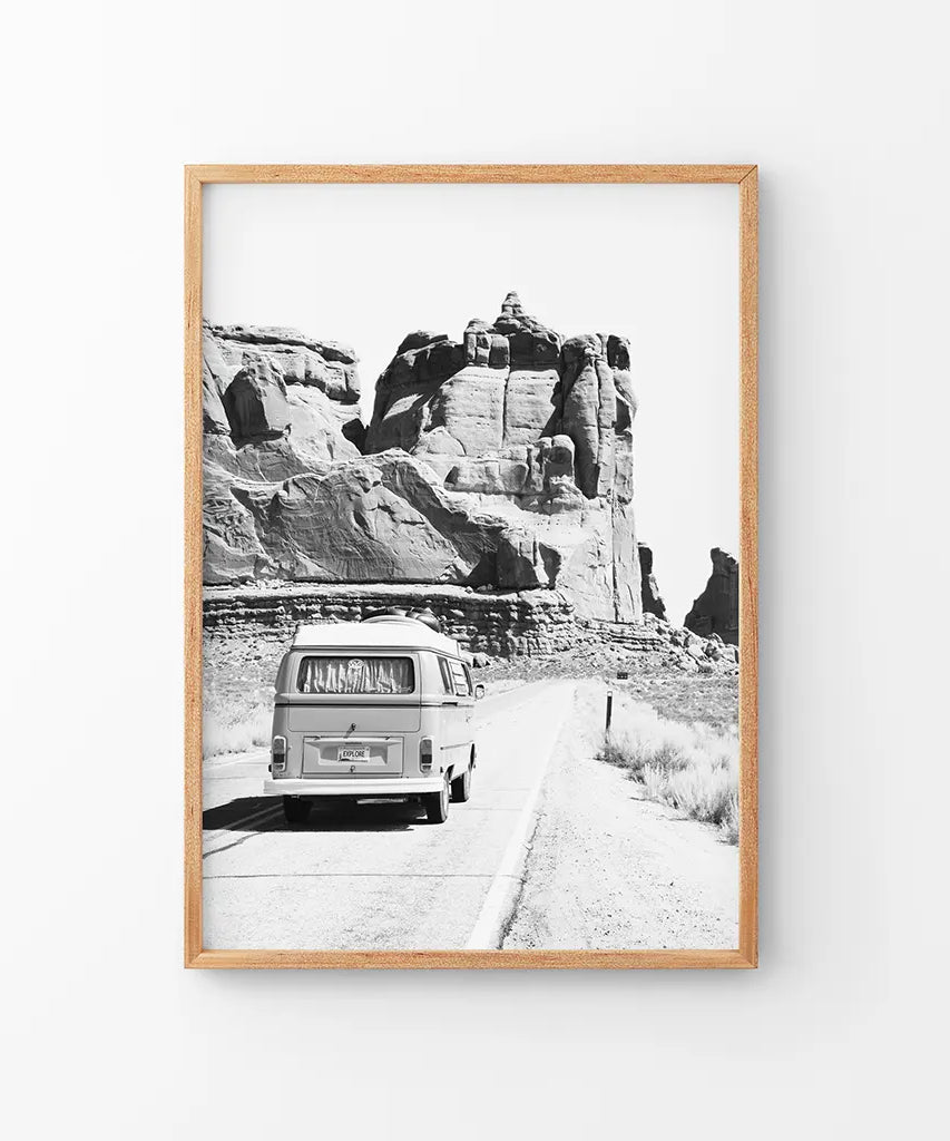 Schwarz Weiß Van Camper Poster. Utah Nationalpark Wandkunst