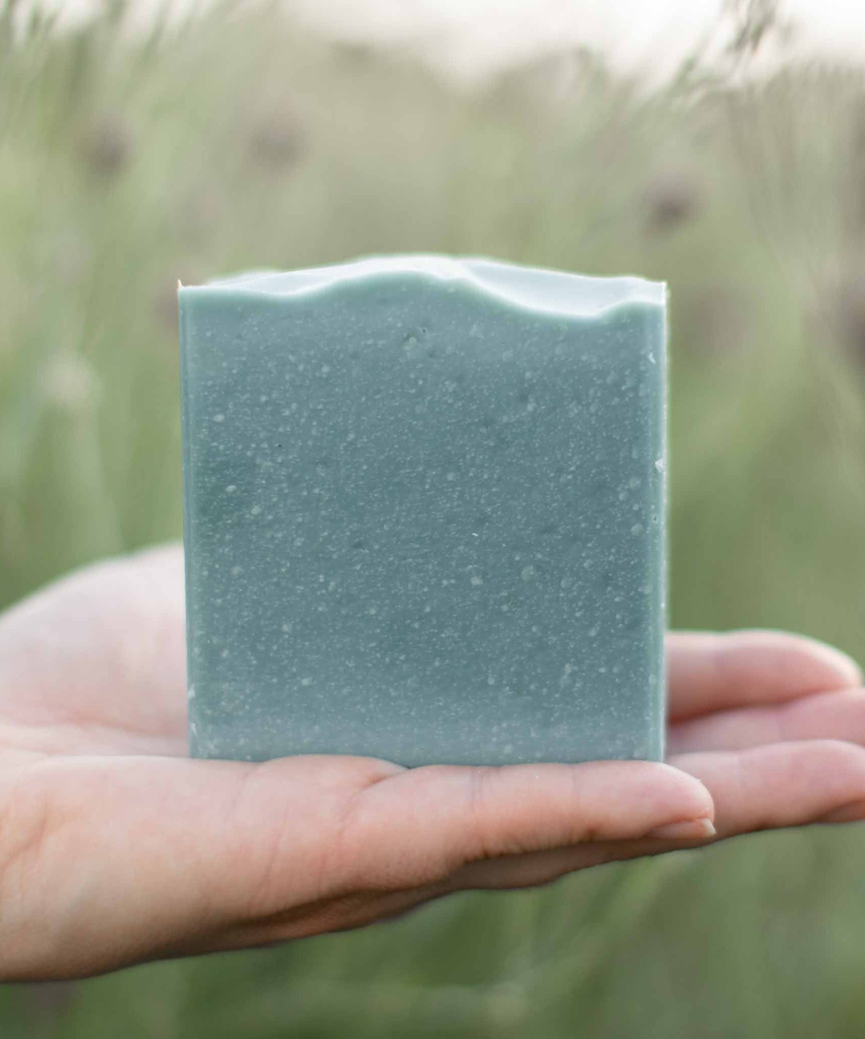 Blue Beauty Cream Facial Bar