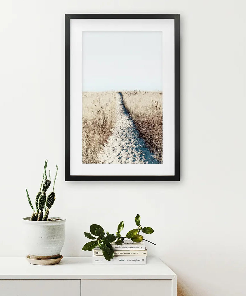 Ruhiger Strand Wandbild. Sanddünen, trockenes Gras