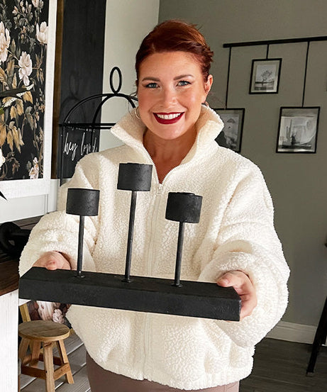 Kerzenhalter aus geschwärztem Metall im Used-Look