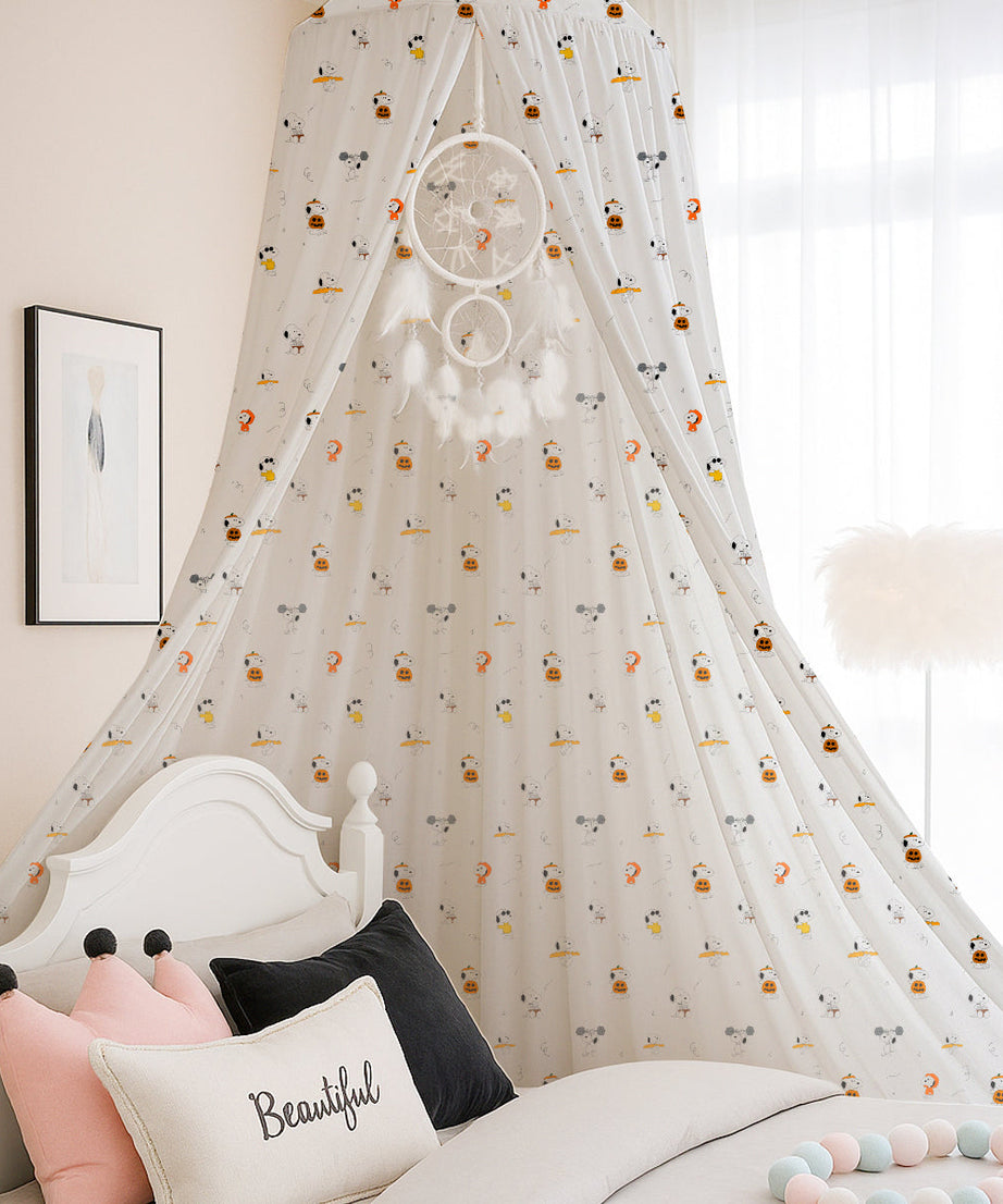 Cartoon Snoopy Printed Canopy