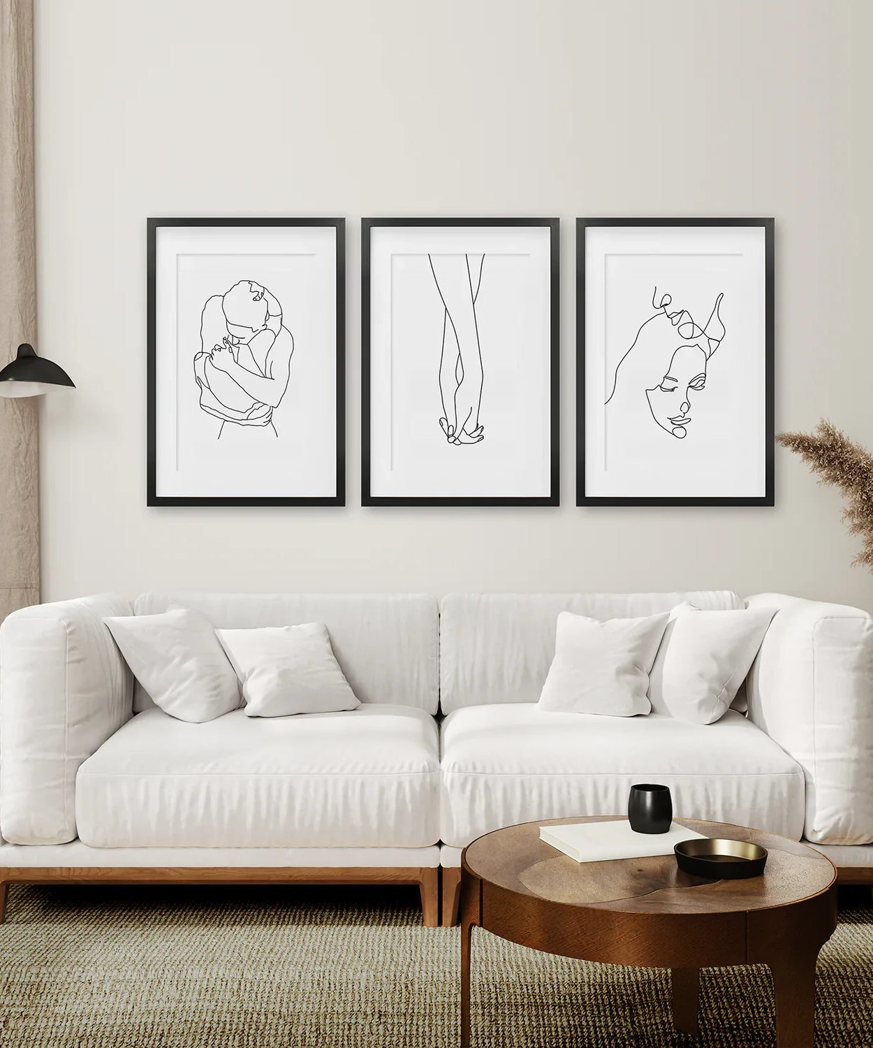 3-teiliges minimalistisches Linienkunst-Set. Pärchen, Händchen haltend