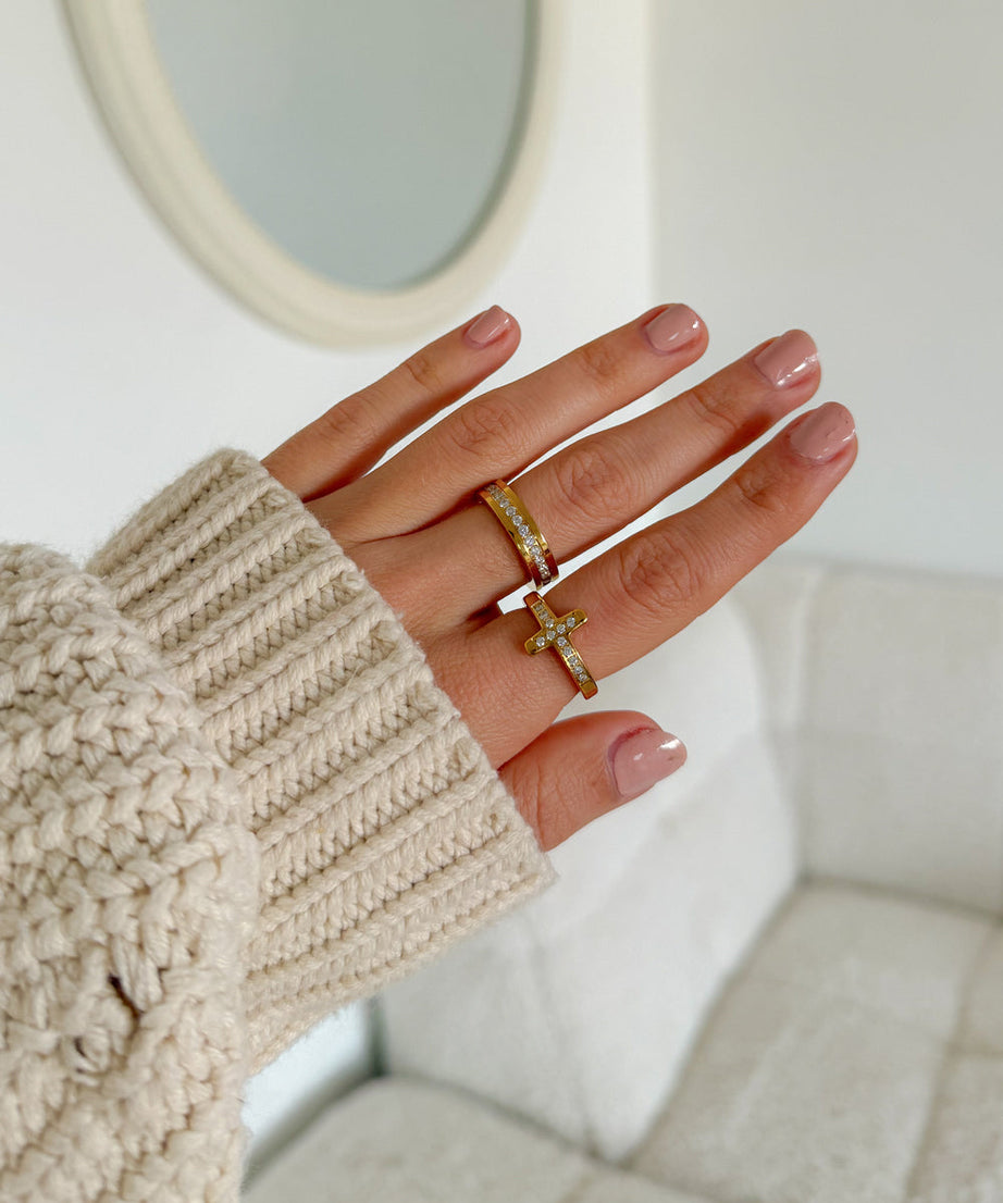 Cross Eternity Gem Ring Set