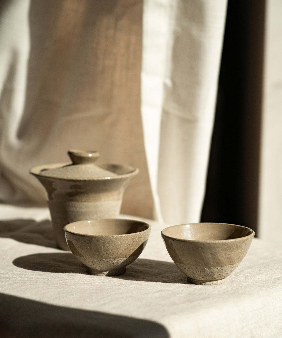 Handgemachte Steingut kleine Teetasse – Grau mit Sprenkeln