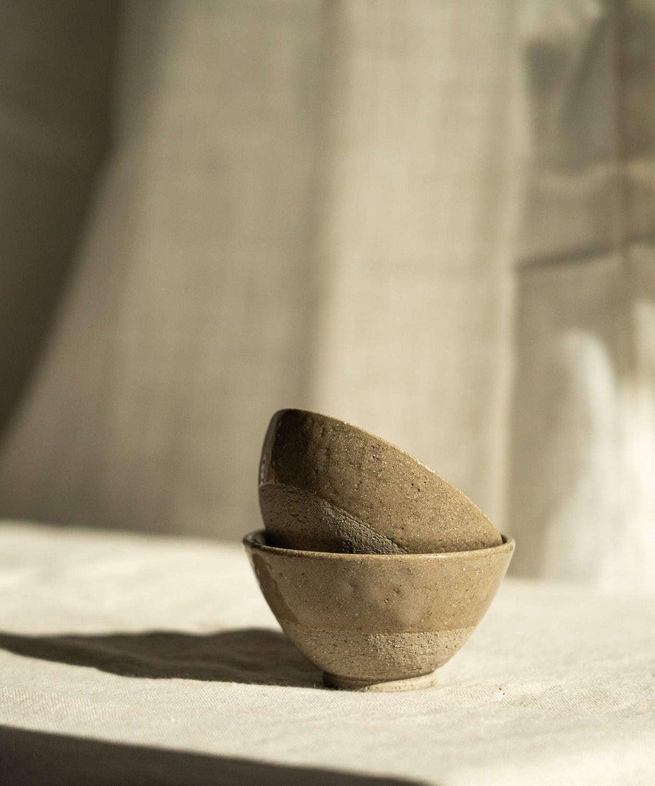 Handgemachte Steingut kleine Teetasse – Grau mit Sprenkeln