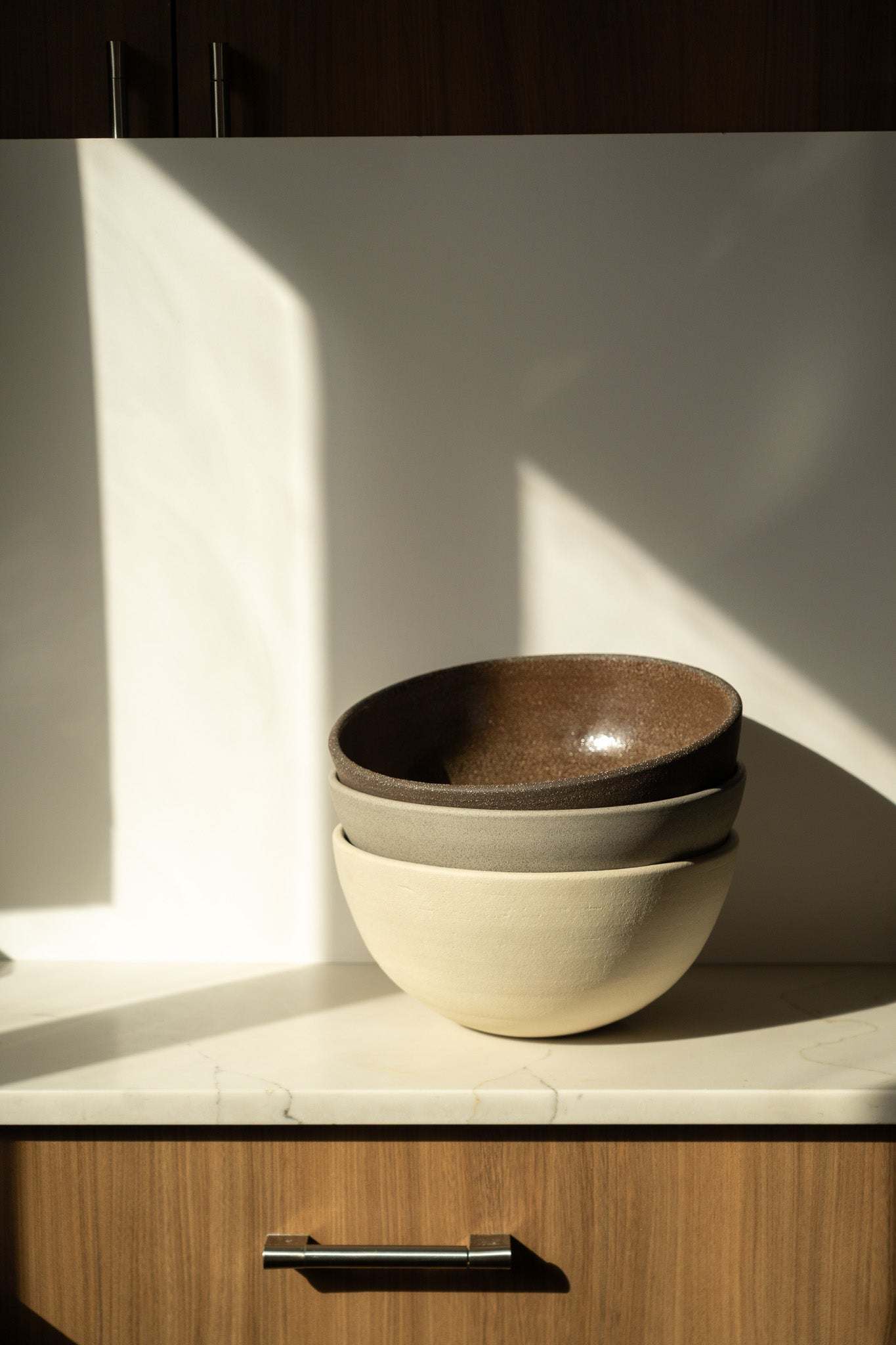 Stoneware Large Fruit Bowl "Pumpernickel"