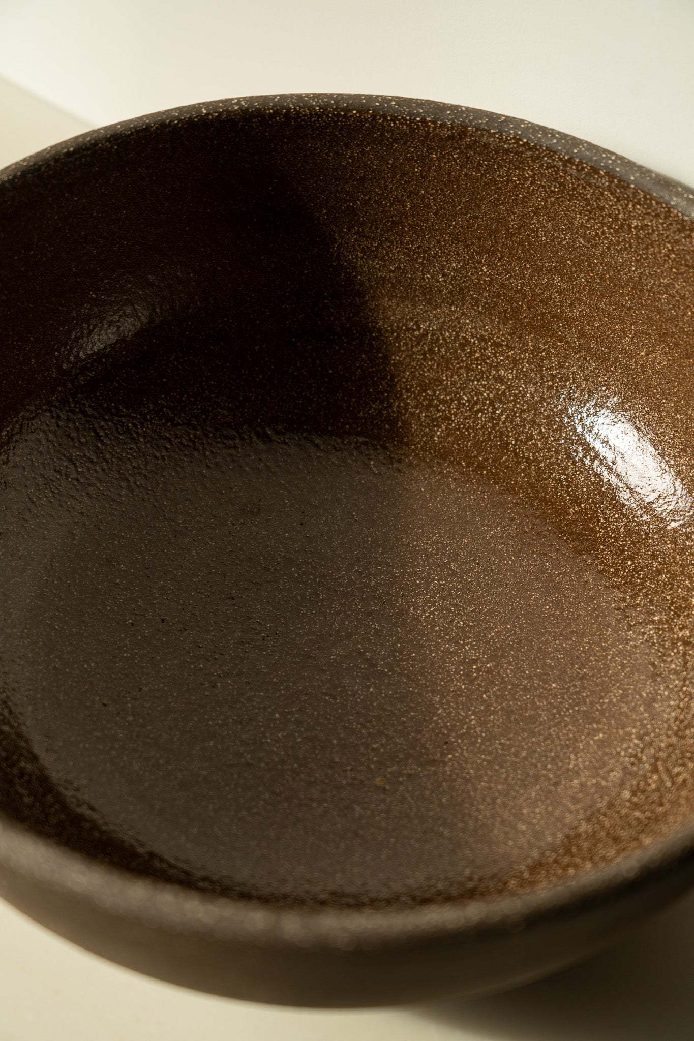 Steingut Große Obstschale „Pumpernickel“