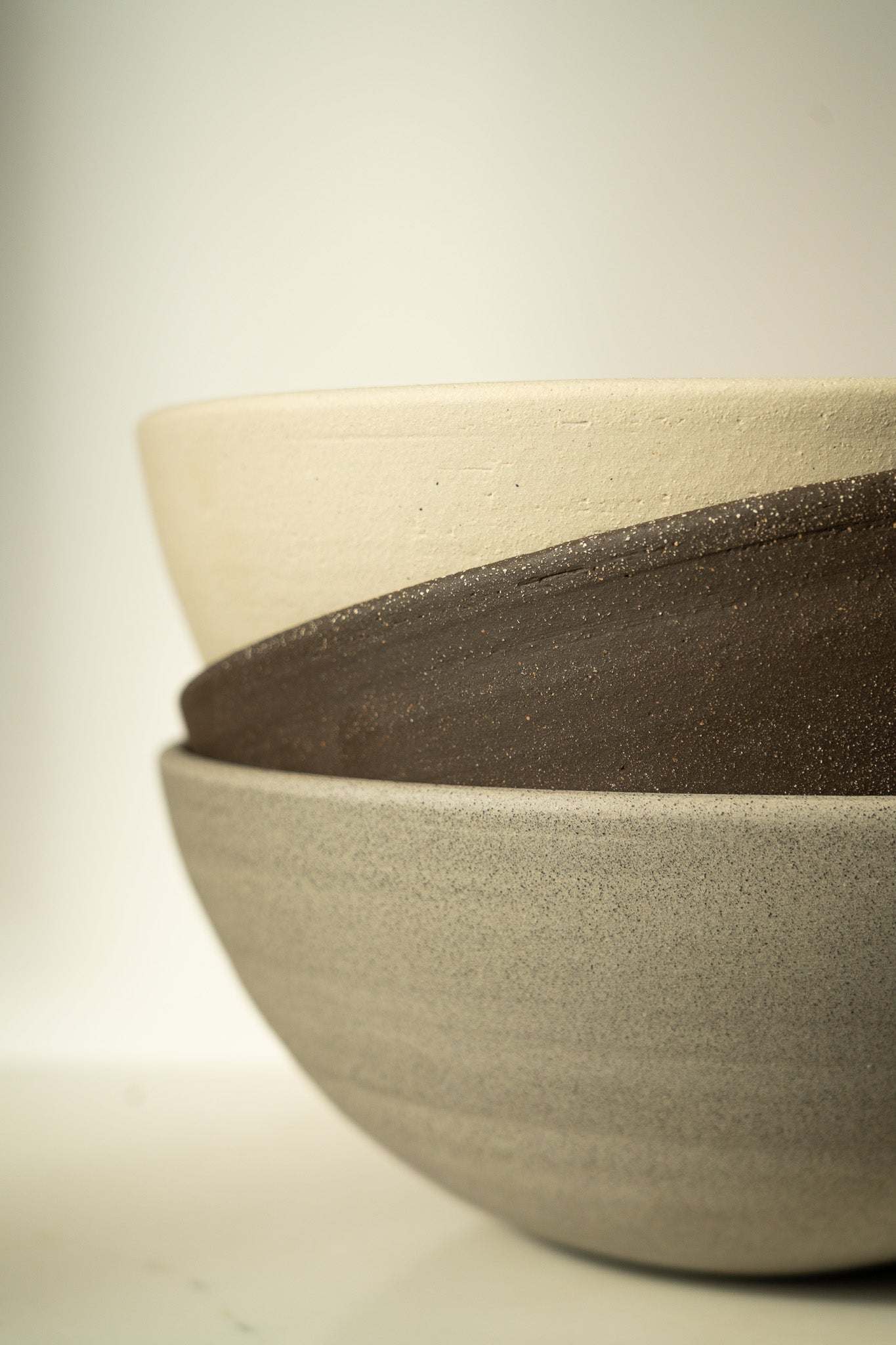 Stoneware Large Fruit Bowl "Pumpernickel"