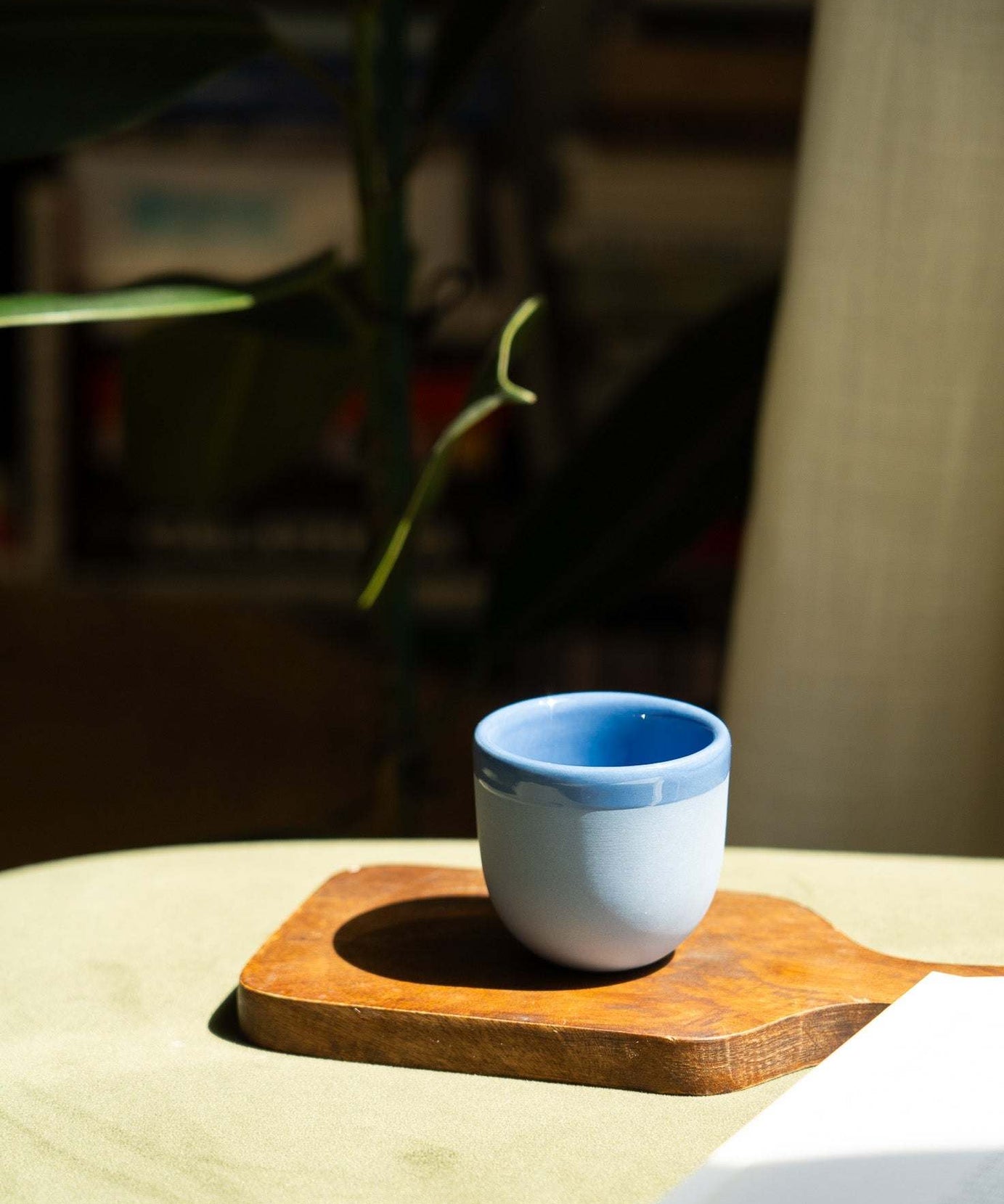 Handgemachte Espressotasse aus Porzellan