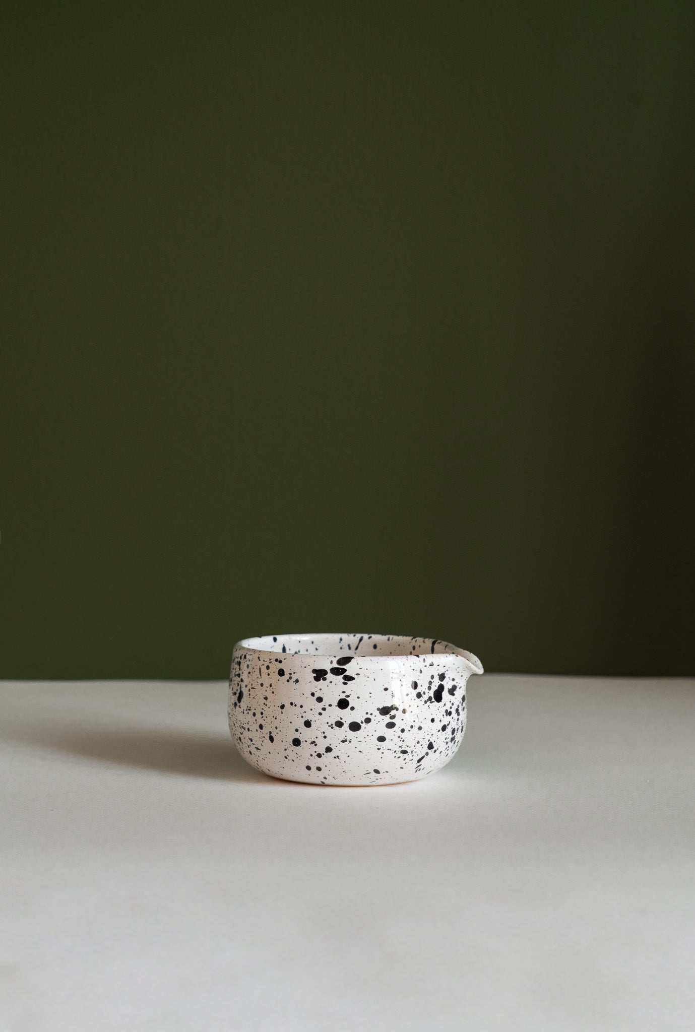 Handmade Matcha Bowl - Speckled or Stroked Pattern