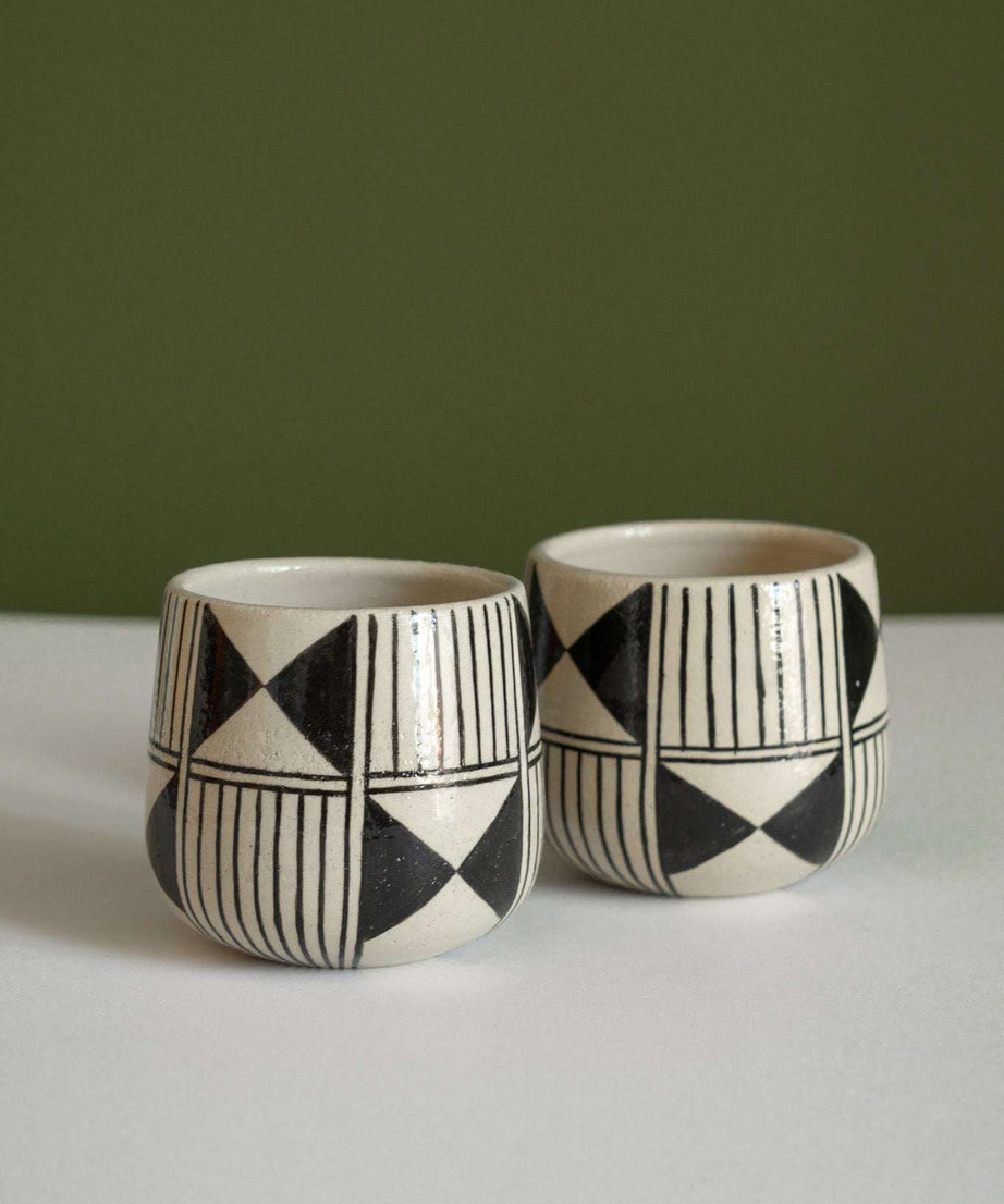 Handbemalte Kaffeetasse: Handgefertigte Steinzeug Heritage Kollektion