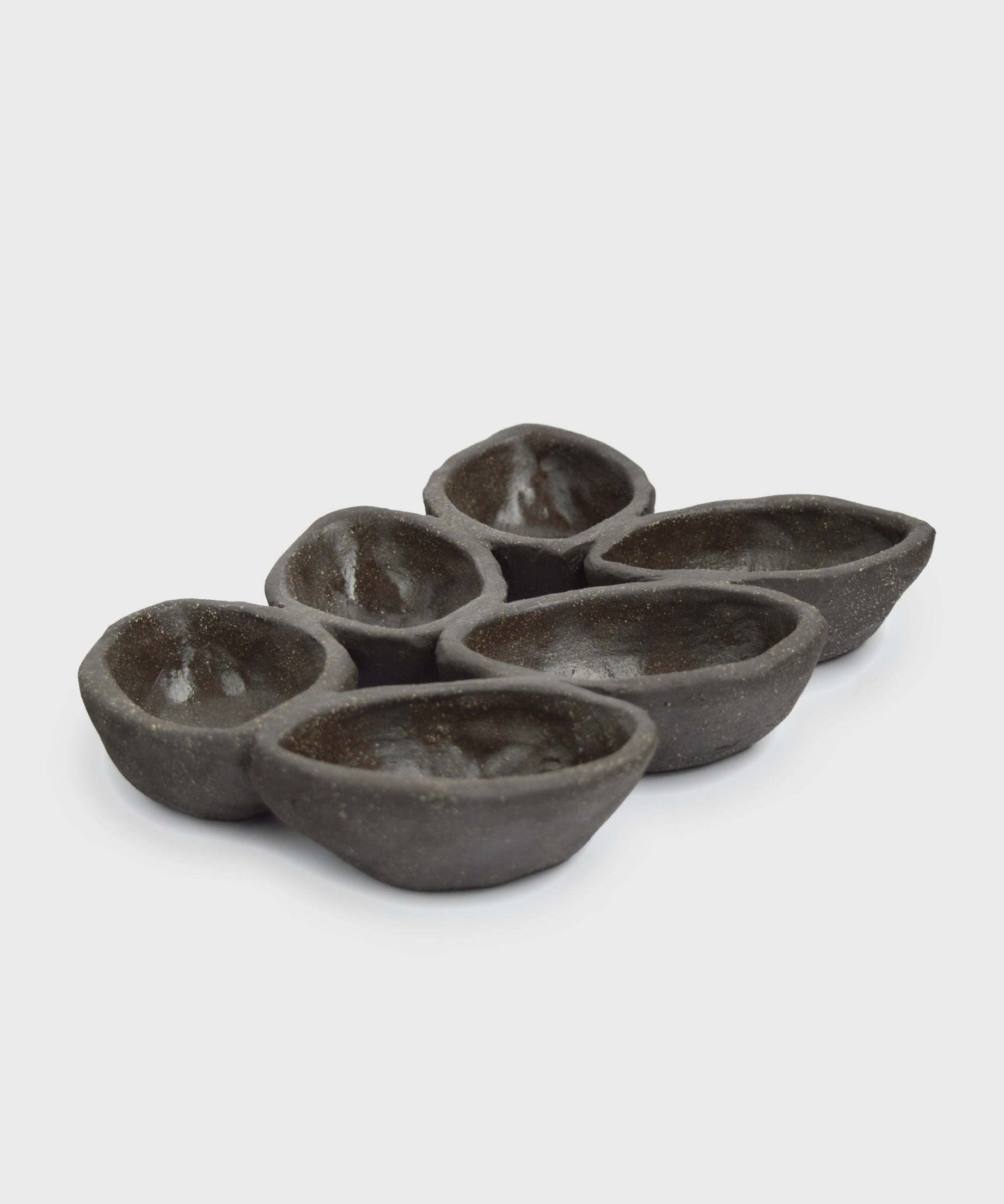 Handgemachte Servierschale aus Steinzeug „PUMPERNICKEL“