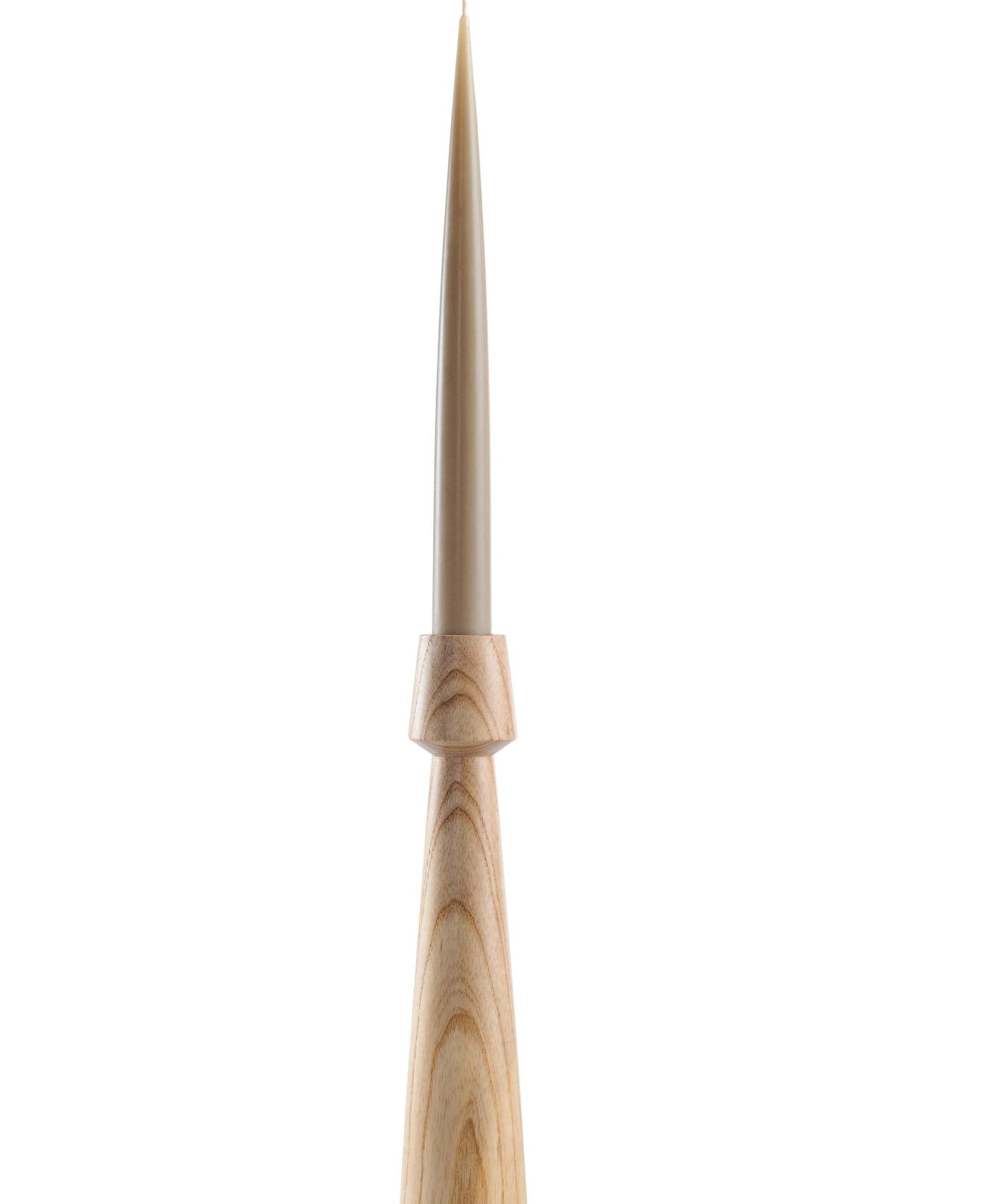 Handgeschnitzter Kerzenständer aus Holz