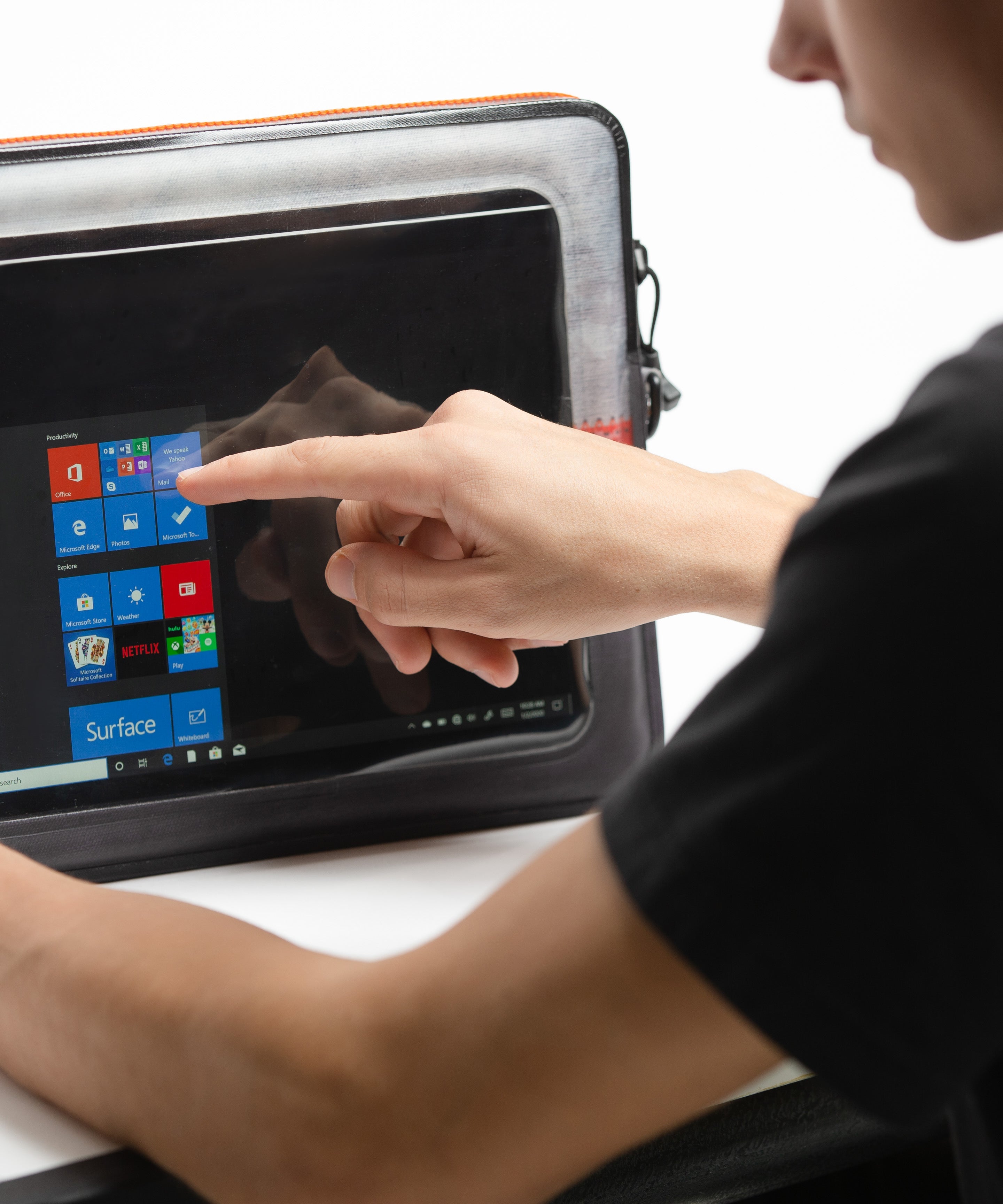 Scratch N Dent ugo® Signature Collection TABLET XL