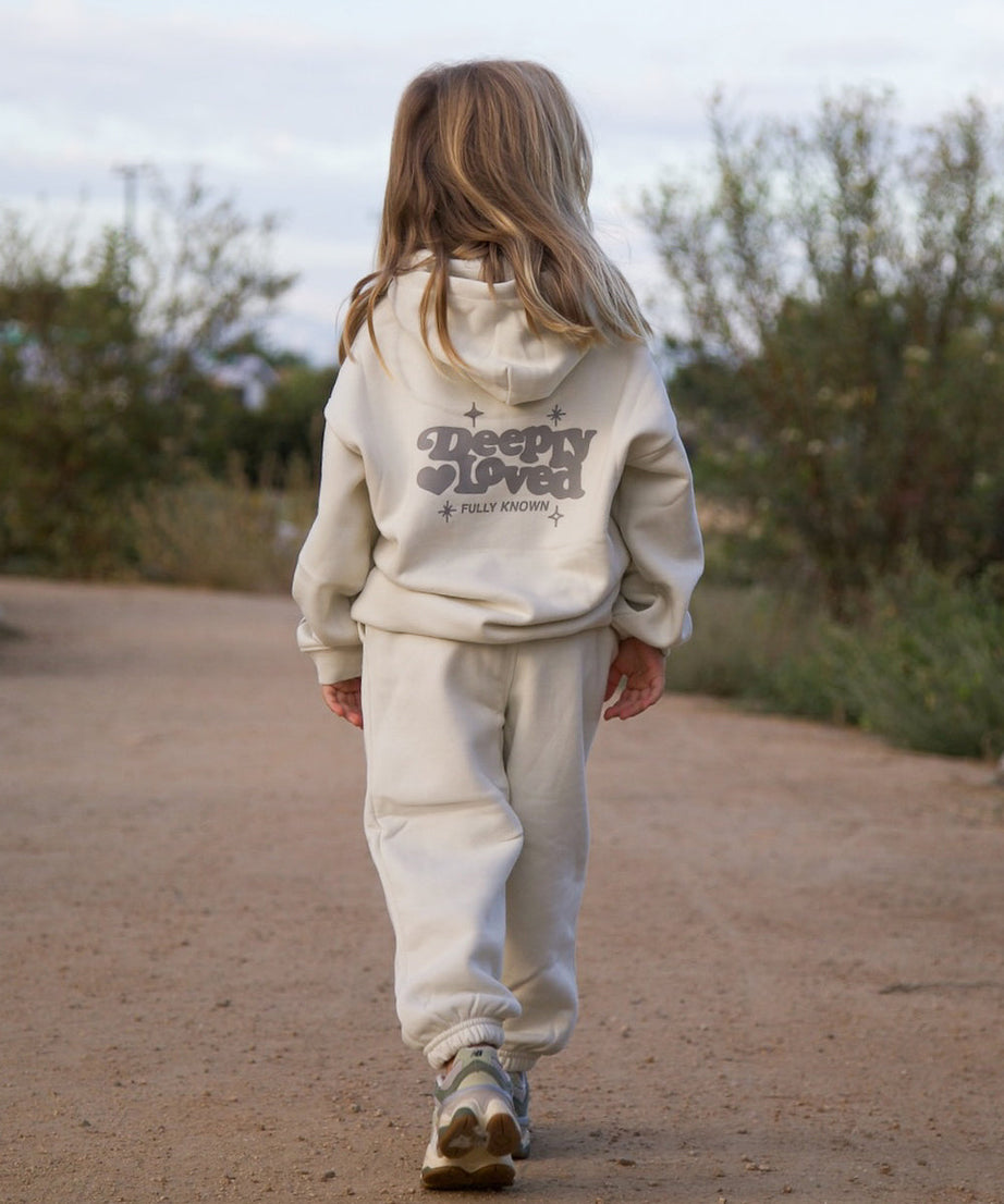 Kinder Hoodie "Liebevoll geliebt"
