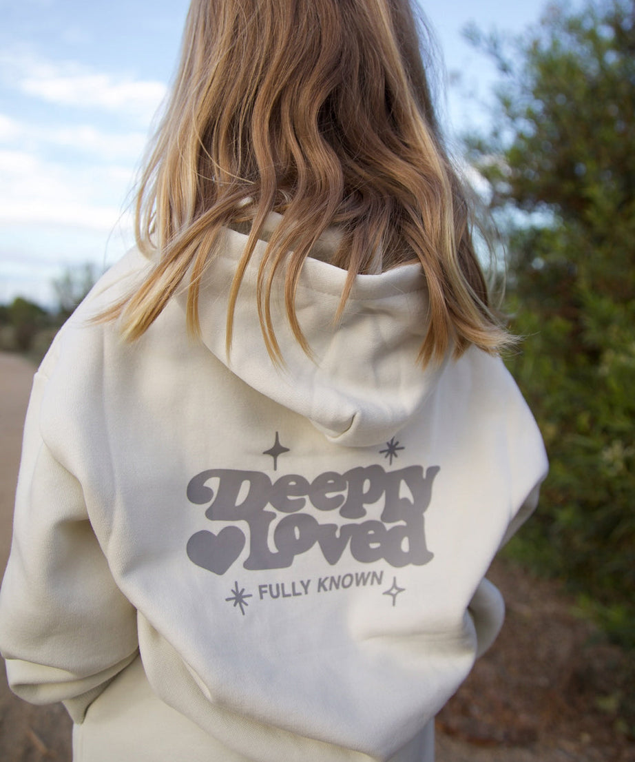 Kinder Hoodie "Liebevoll geliebt"