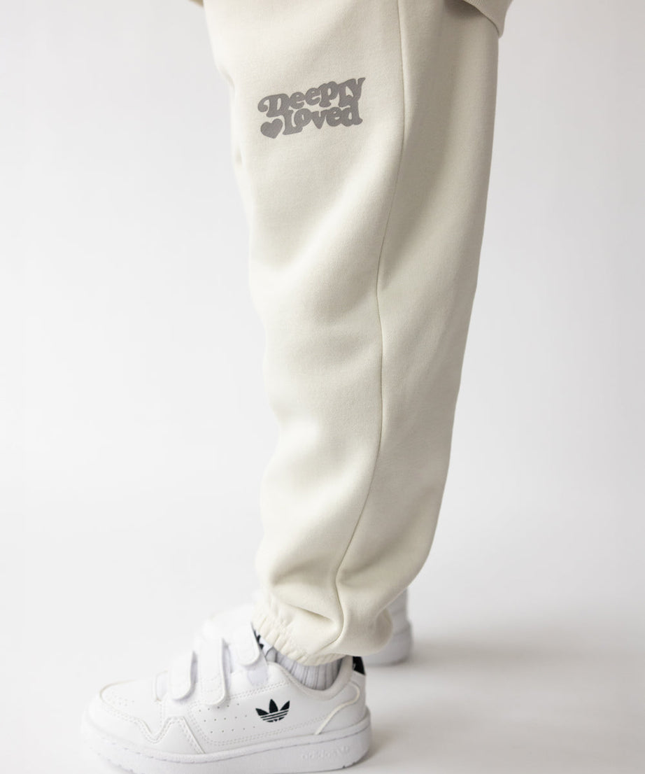 Deeply Loved Kinder-Jogginghose