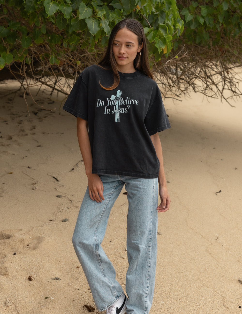 Do You Believe in Jesus Heavyweight Tee