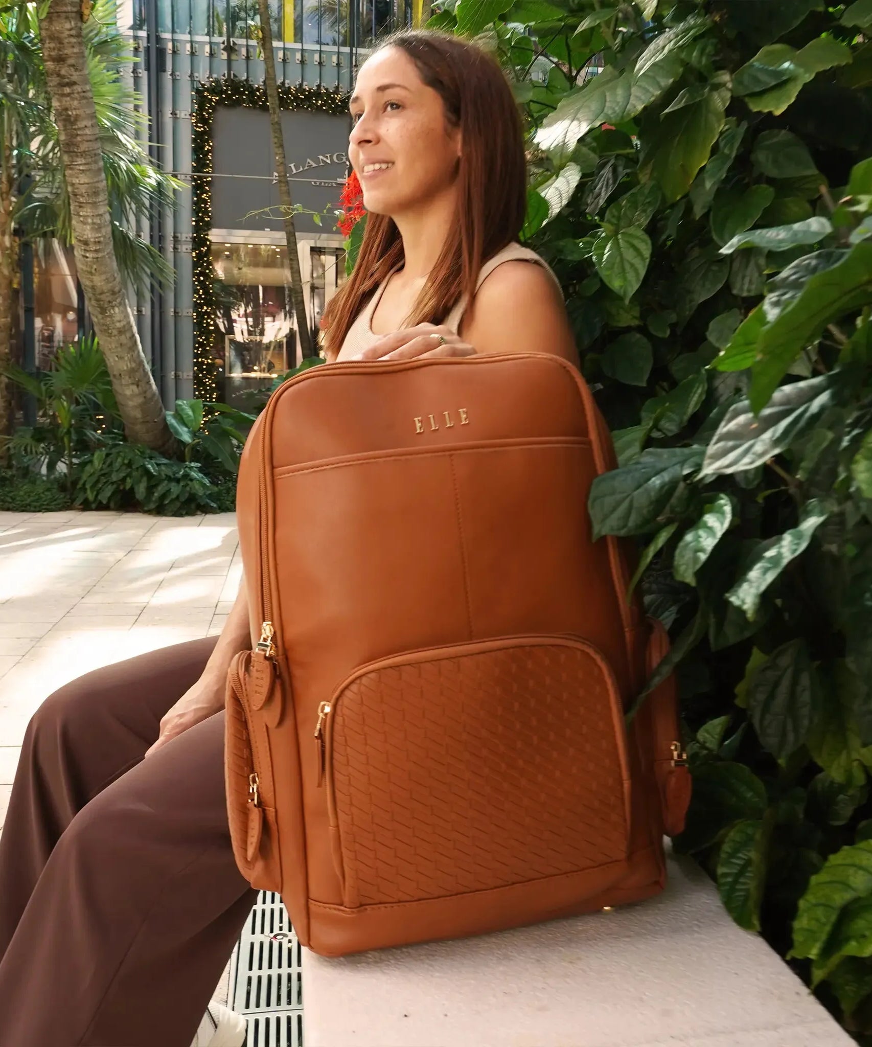 Leisure Luxe 33L Rucksack aus veganem Leder