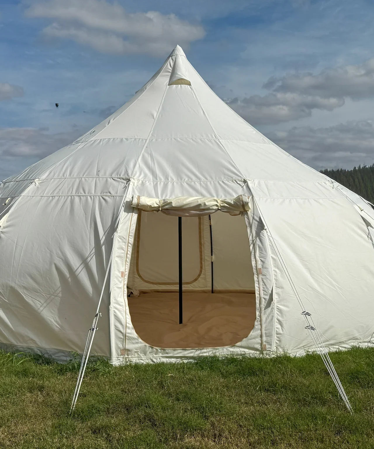 Eclipse Glamping Tent | 2 Sizes | 16 & 20-Foot