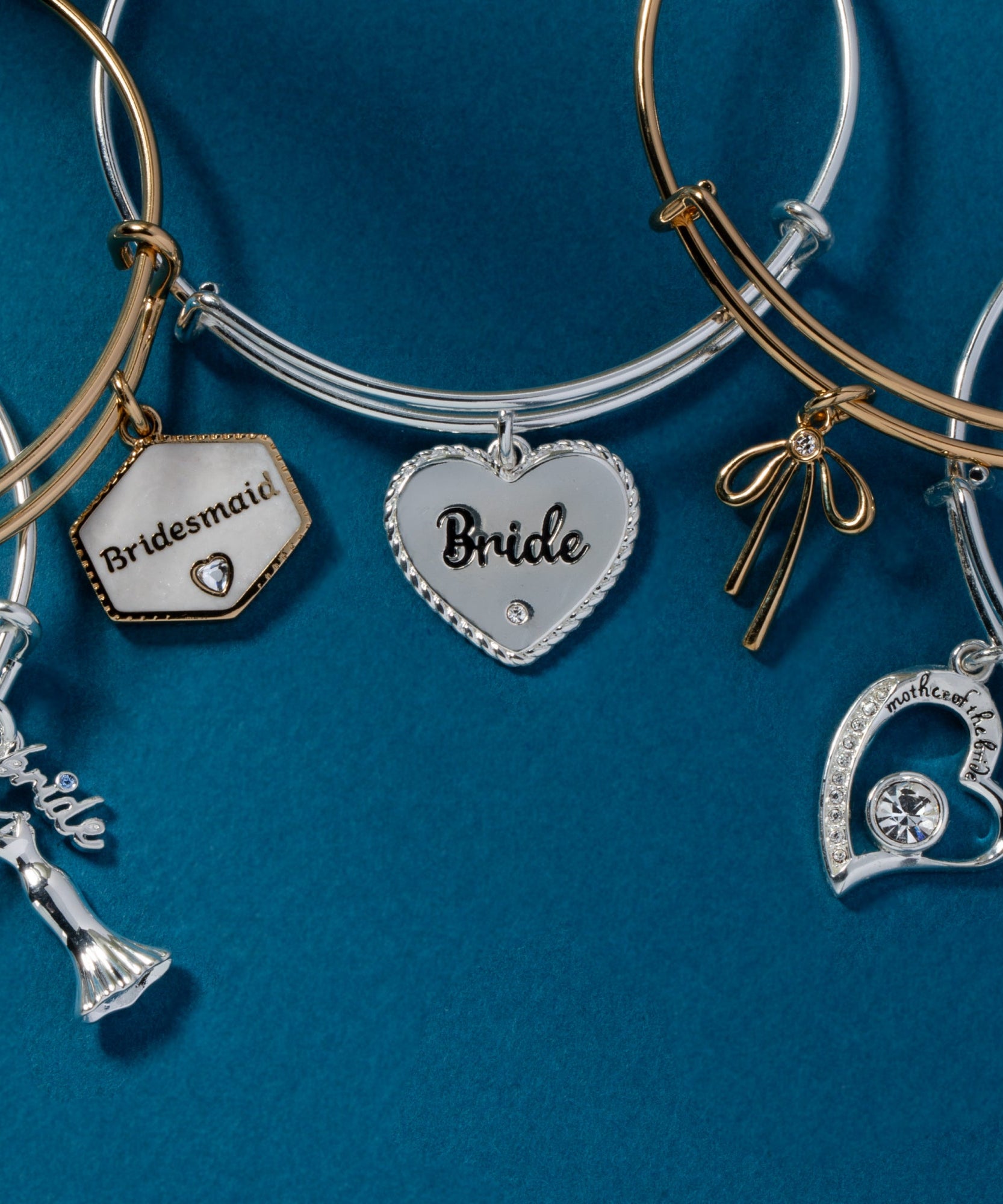 Bow Charm Bangle