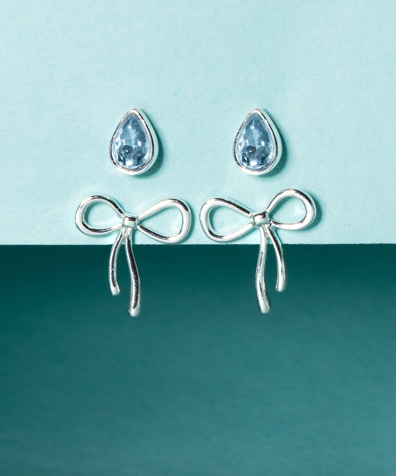 Bow & Teardrop Stud Earring Set