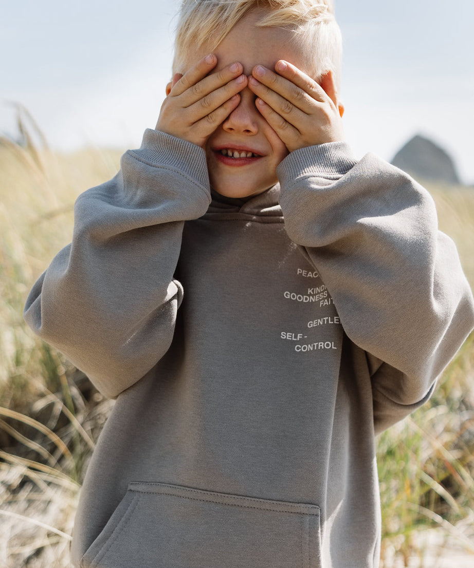 Frucht des Geistes Kinder-Kapuzenpullover