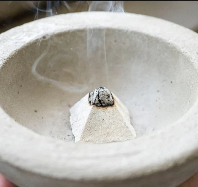 Pyramid Smoke Cleanse Collection