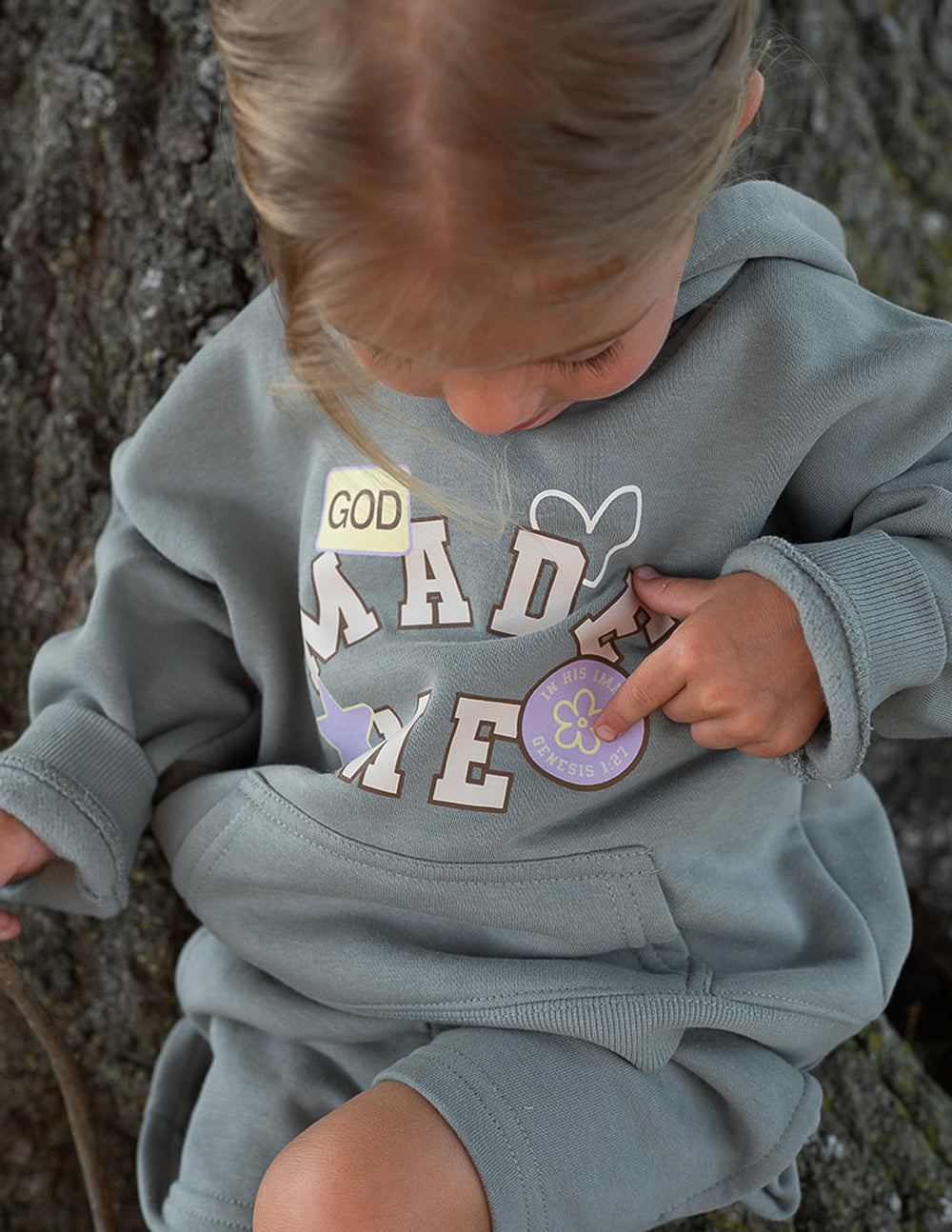 God Made Me Kinder-Kapuzenpullover