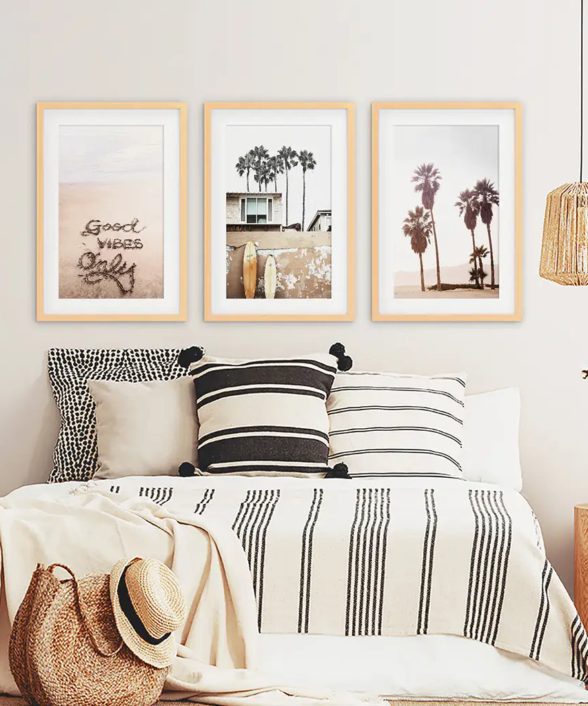 Boho-Stil Wanddekoration für den Küstenbereich. Good Vibes, Palmen, Surfen