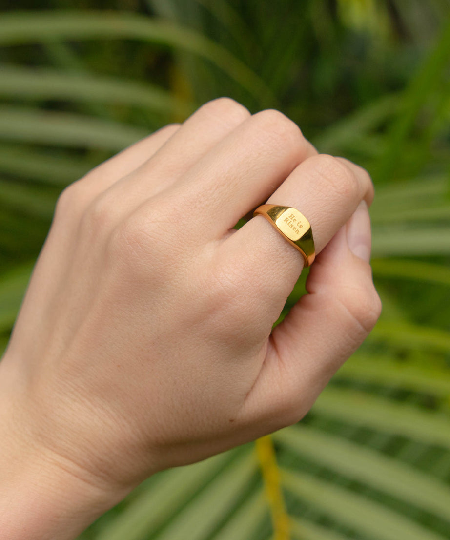 He Is Risen Signet Ring