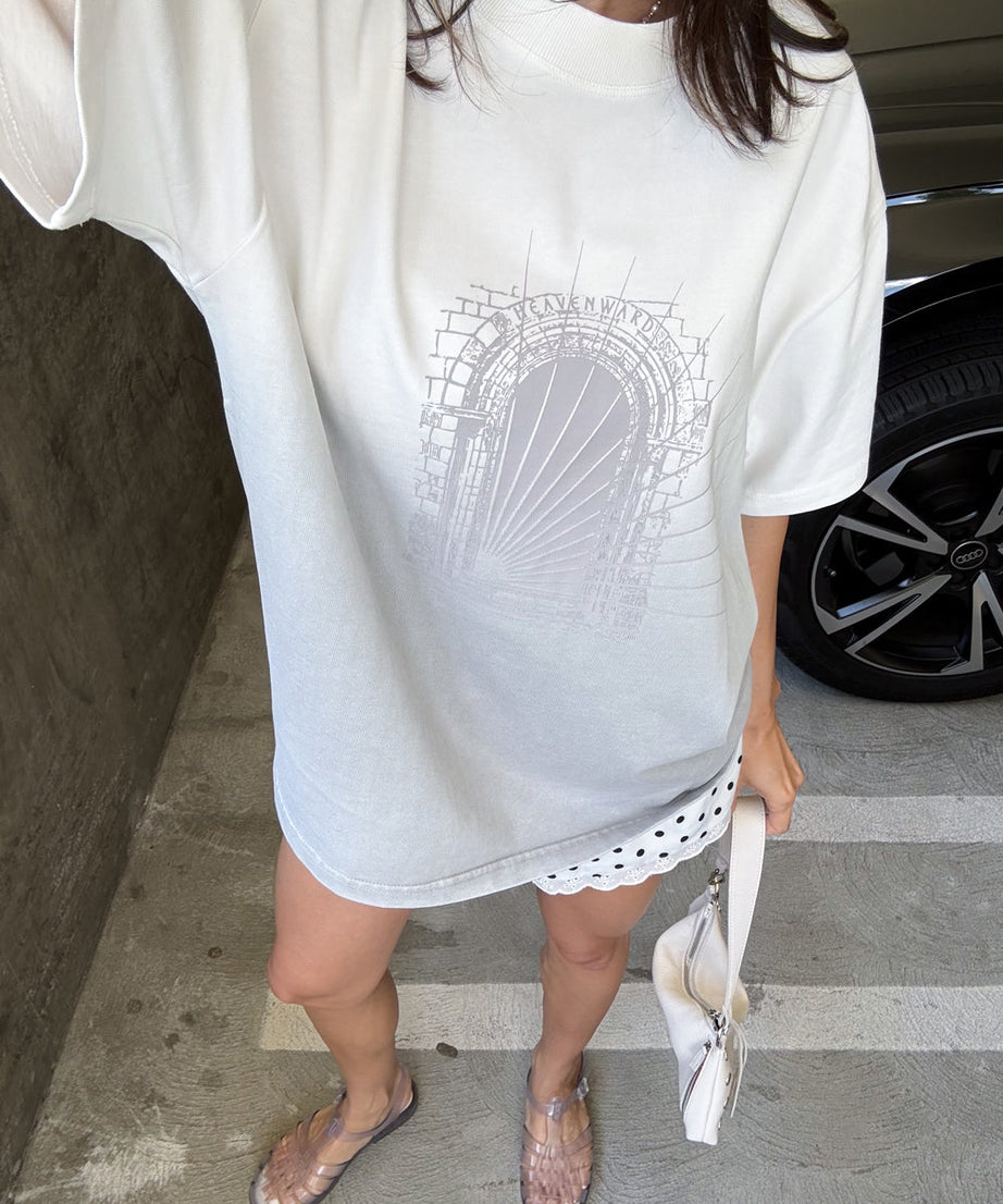 Heavenward Heavyweight Tee