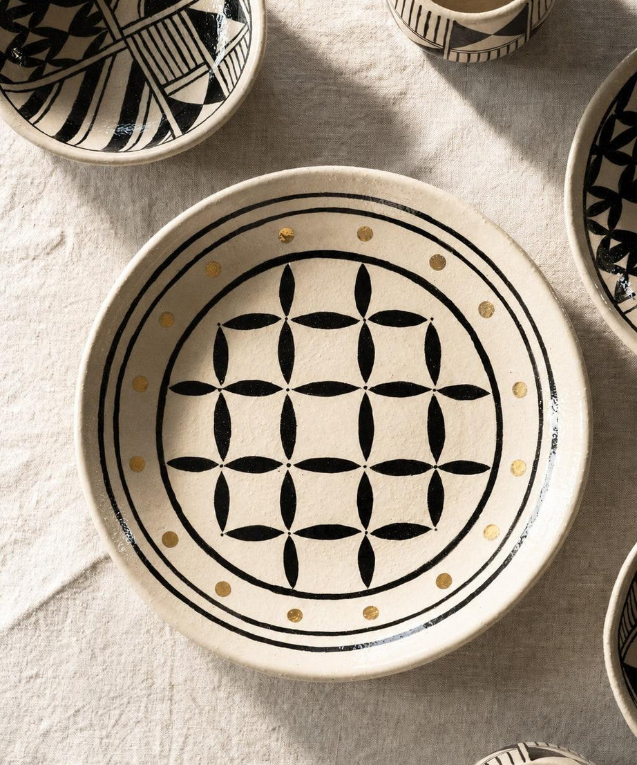 Handbemalter Steingut-Salatteller: Heritage Collection