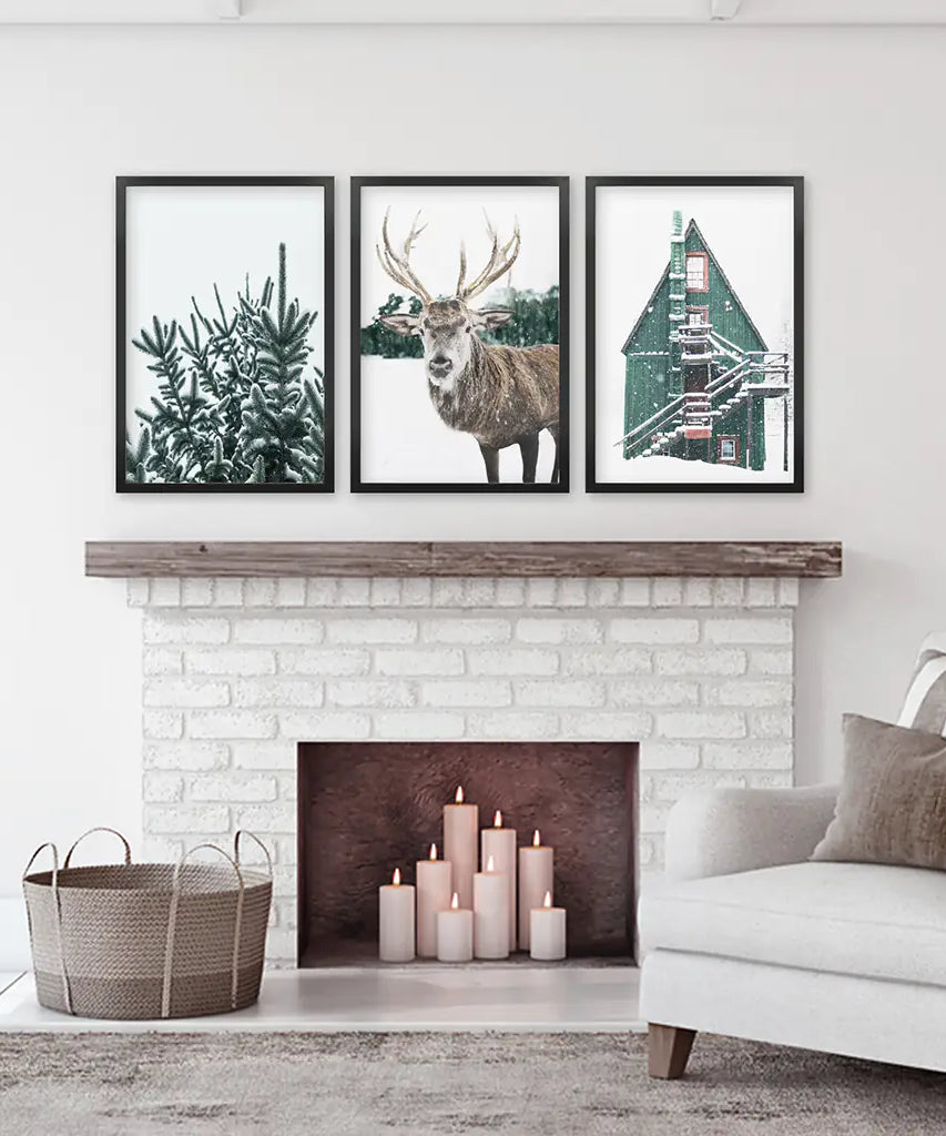 Rustikales Weihnachts-Wandkunst-Set. Bäume, Hirsche, grüne Blockhütte