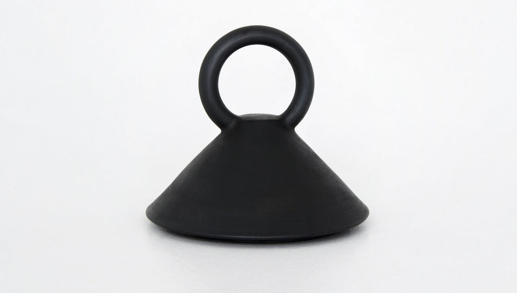 Shallow Serving Bowl with Lid Guculia. Shadow