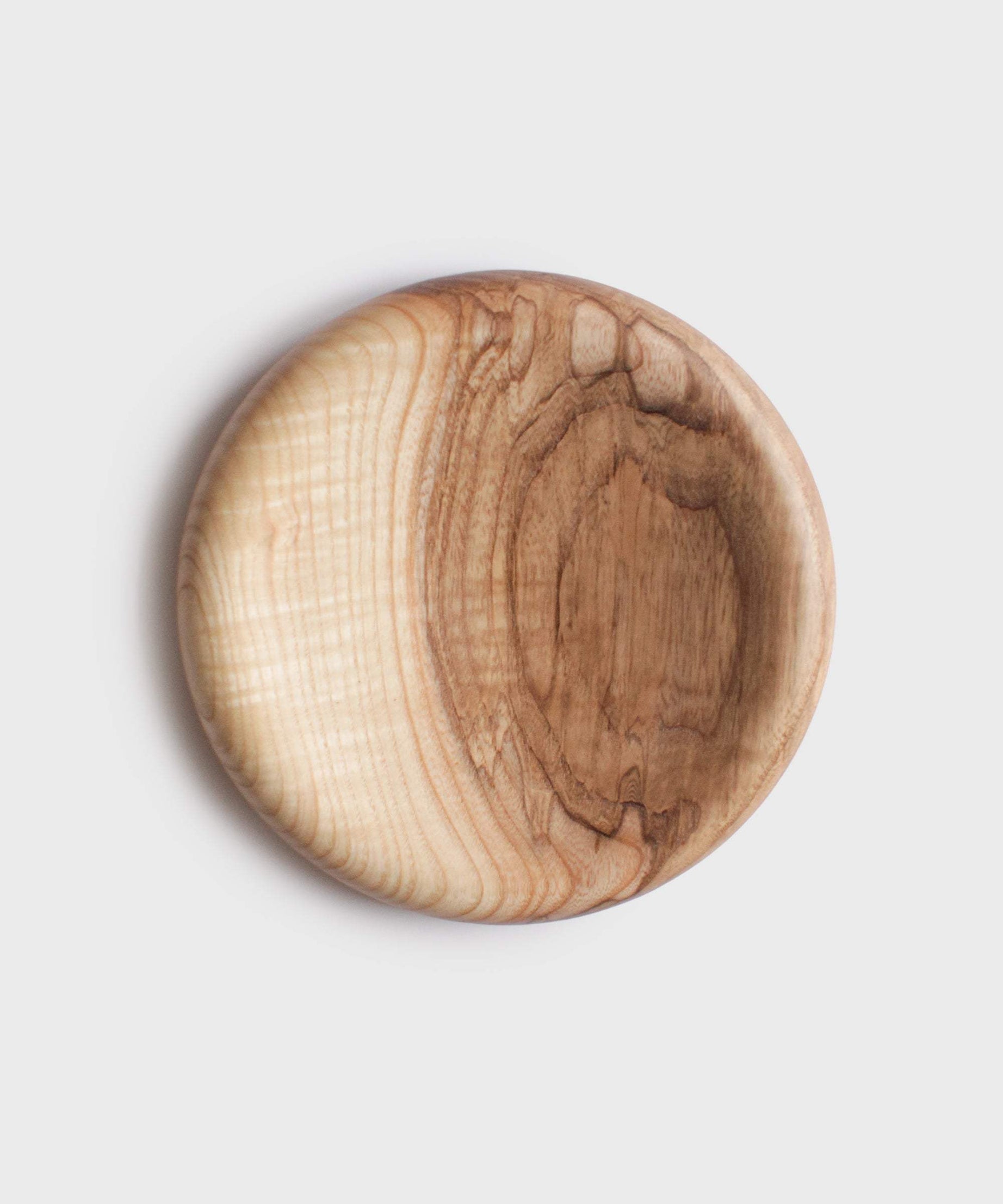 Handgeschnitzte Schmuckschale aus Holz