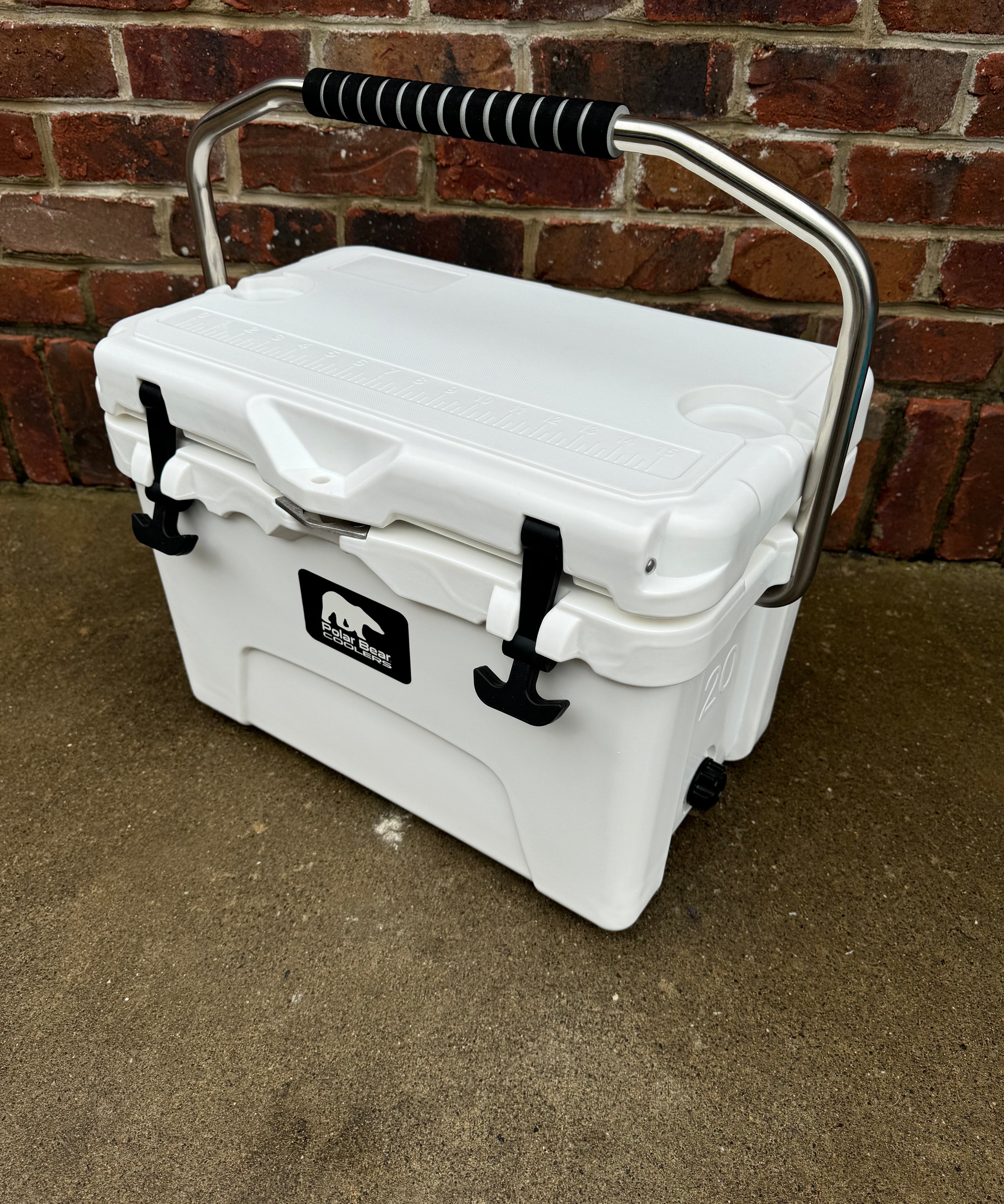Polar Bear 20 Hard Cooler