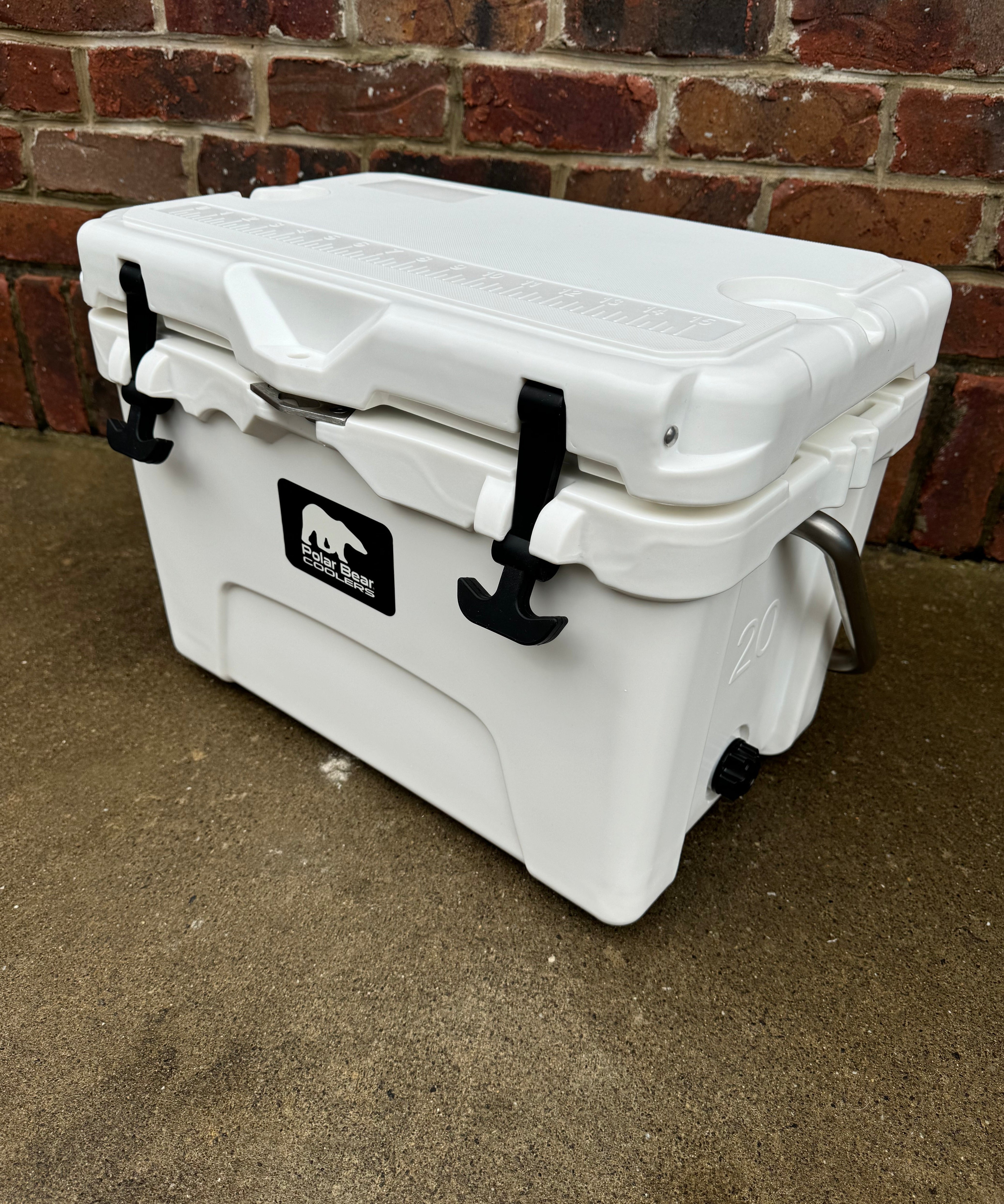 Polar Bear 20 Hard Cooler