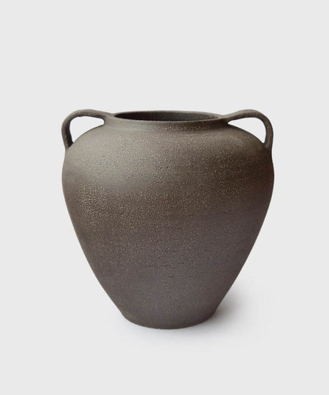 Handgemachte Steingutvase