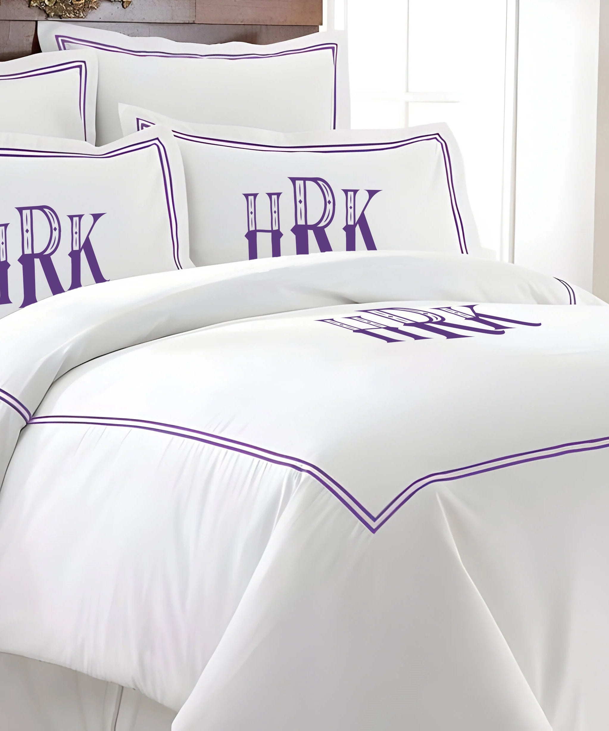 Monogram 400TC Cotton Double Embroidery Sateen Solid Duvet Cover Set