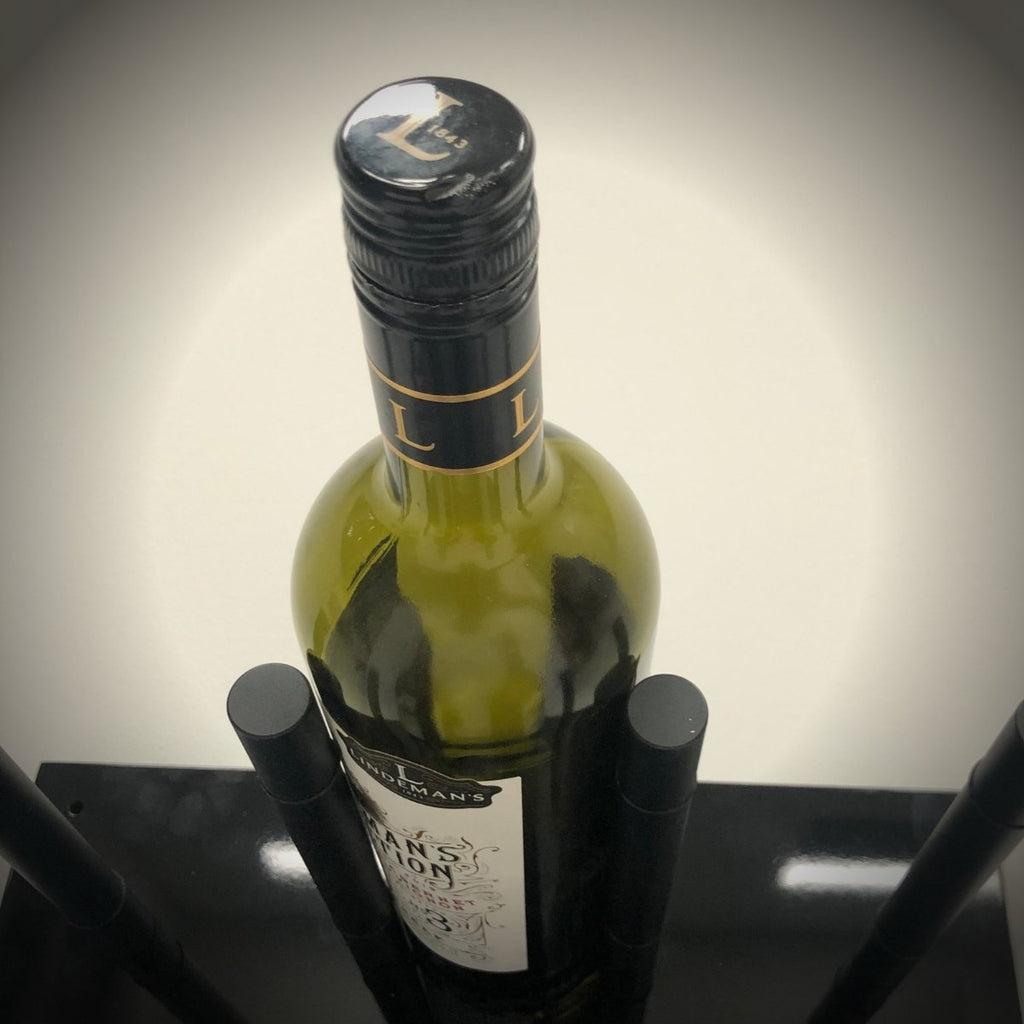 Cork-Forward Wine Peg | Mono