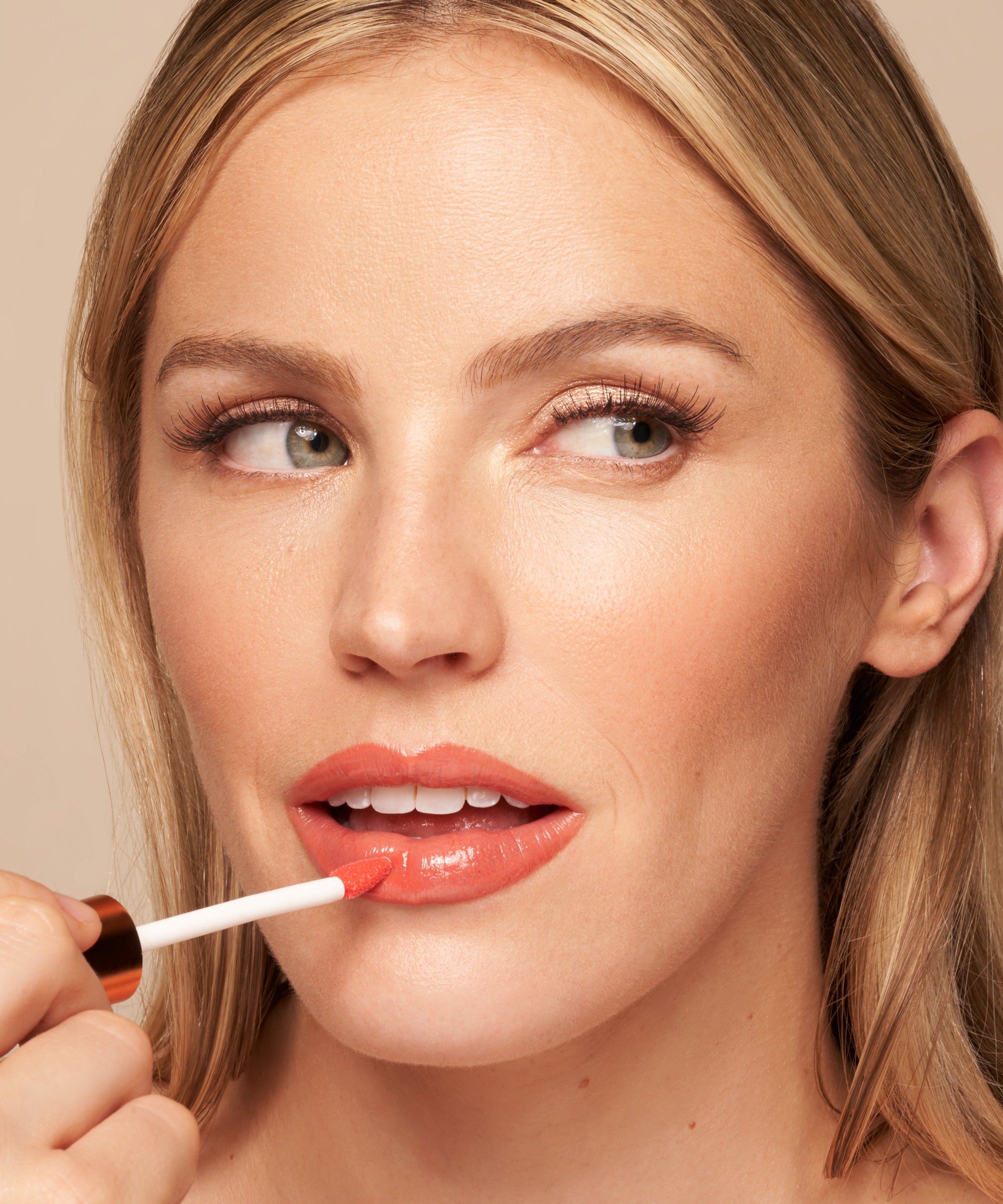 Luxe Lip Nourishing Oil with Hyaluronic + Vitamin E