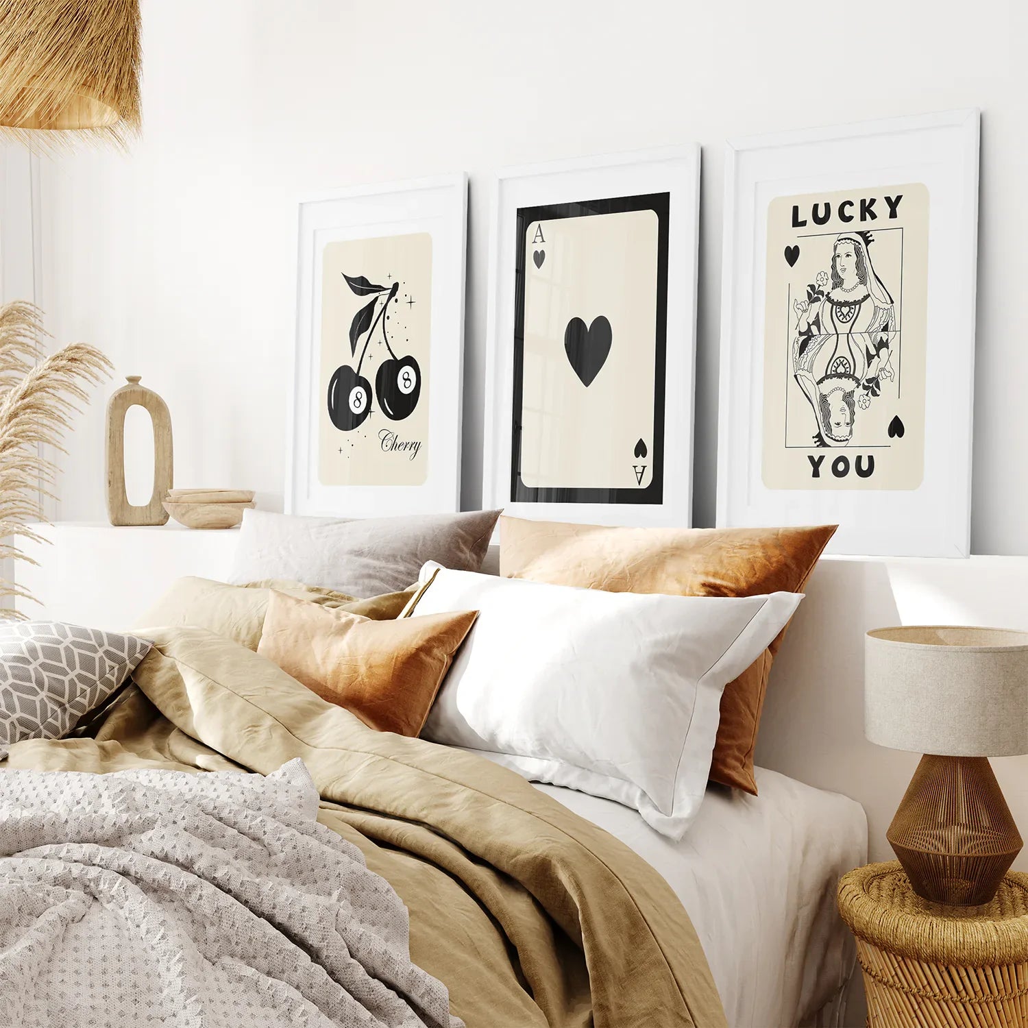 Beige Queen of Hearts Retro-Wandkunstposter