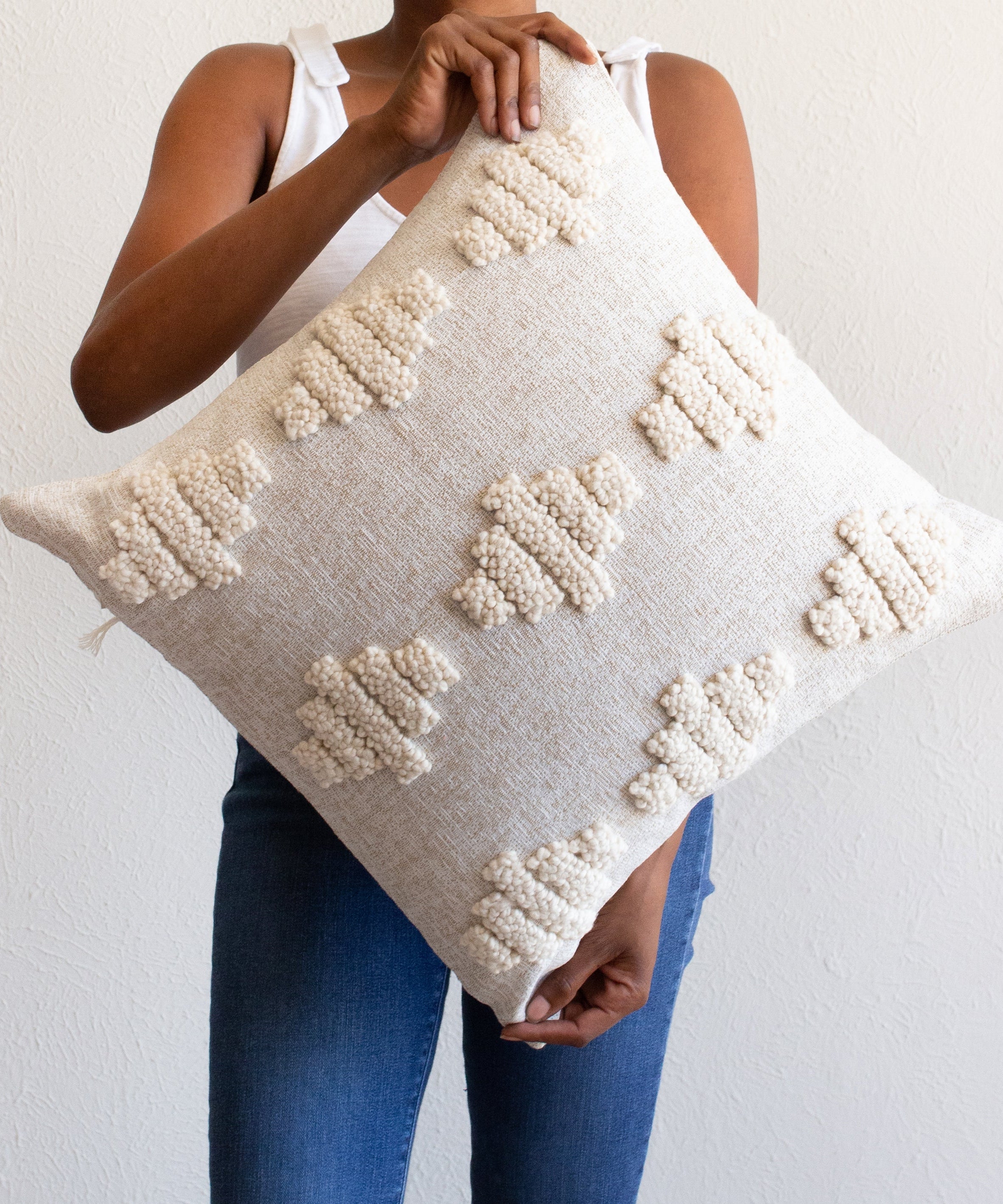 Isuvinu Cotton Square Throw Pillow